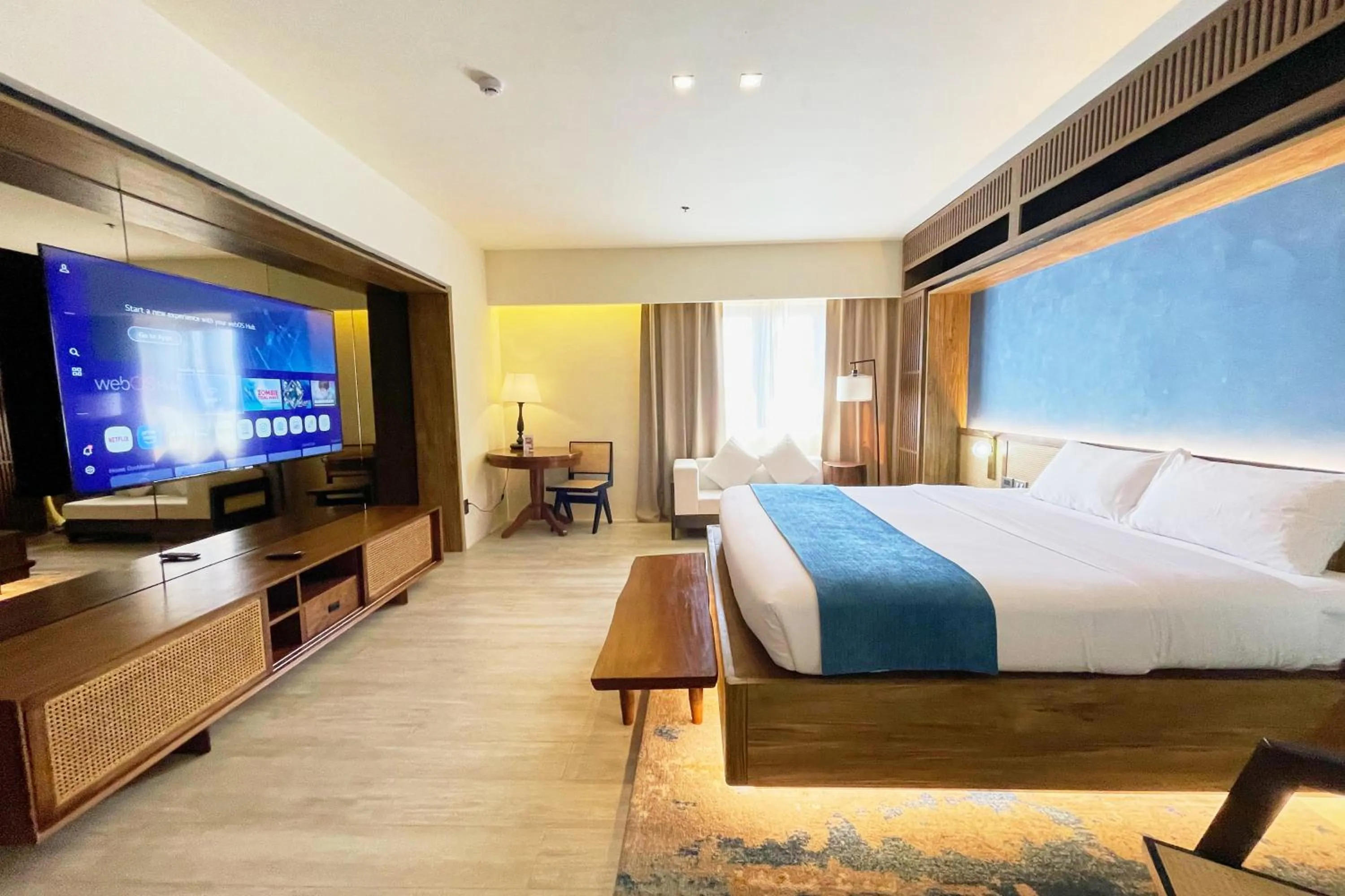 Bedroom, Bed in Elijah Hotel Dasmarinas City Cavite