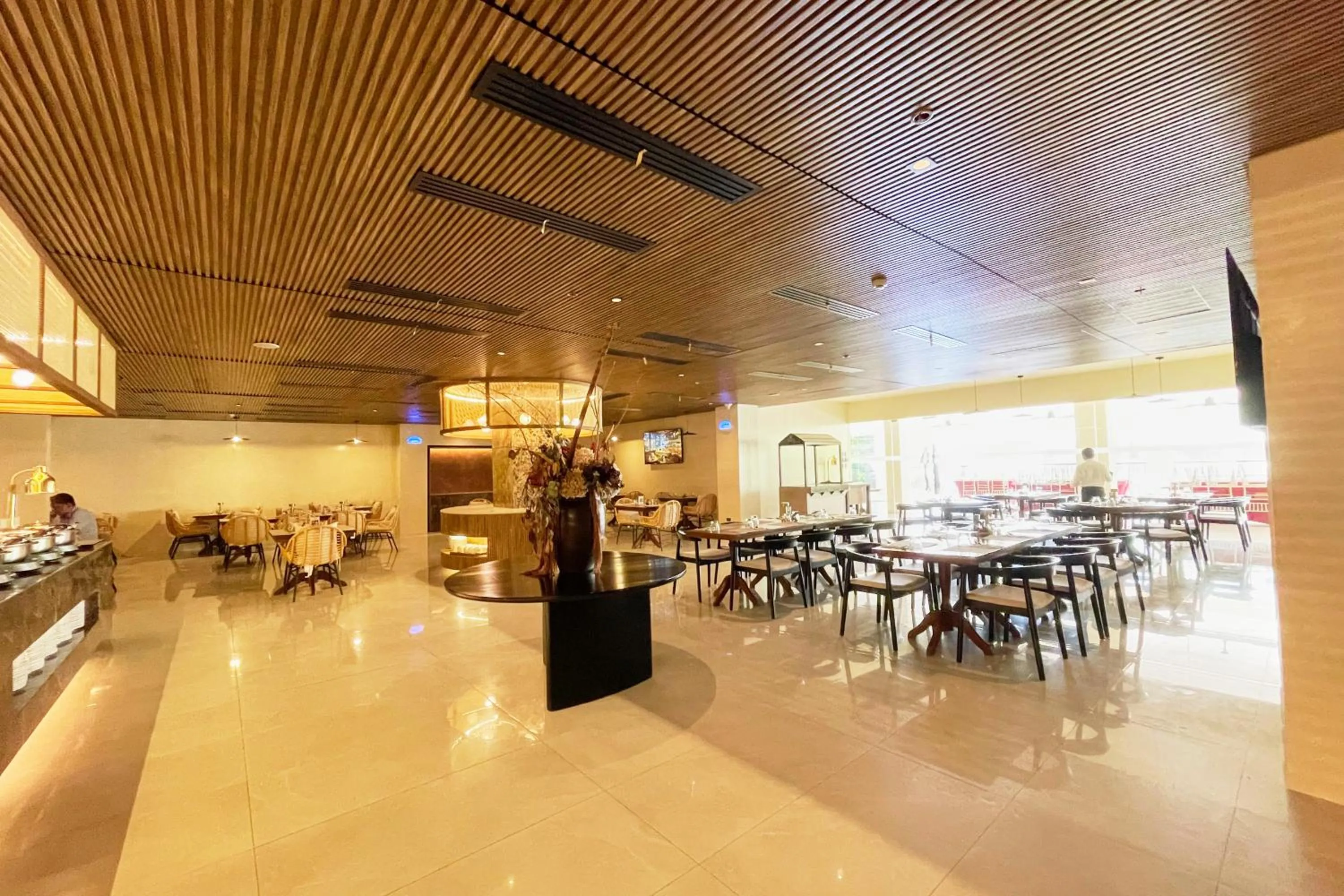 Restaurant/places to eat in Elijah Hotel Dasmarinas City Cavite