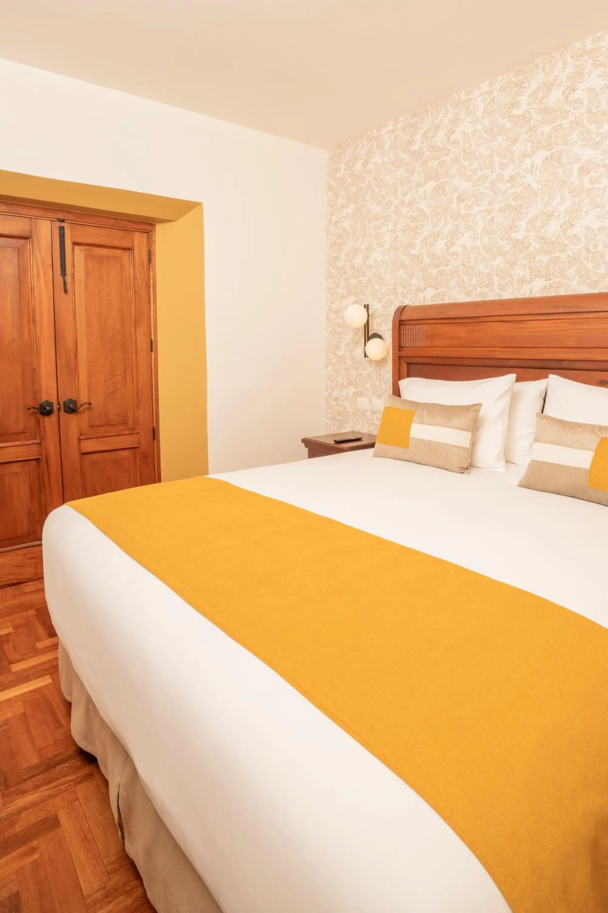 Deluxe Suite - single occupancy in Centenario Hotel Boutique