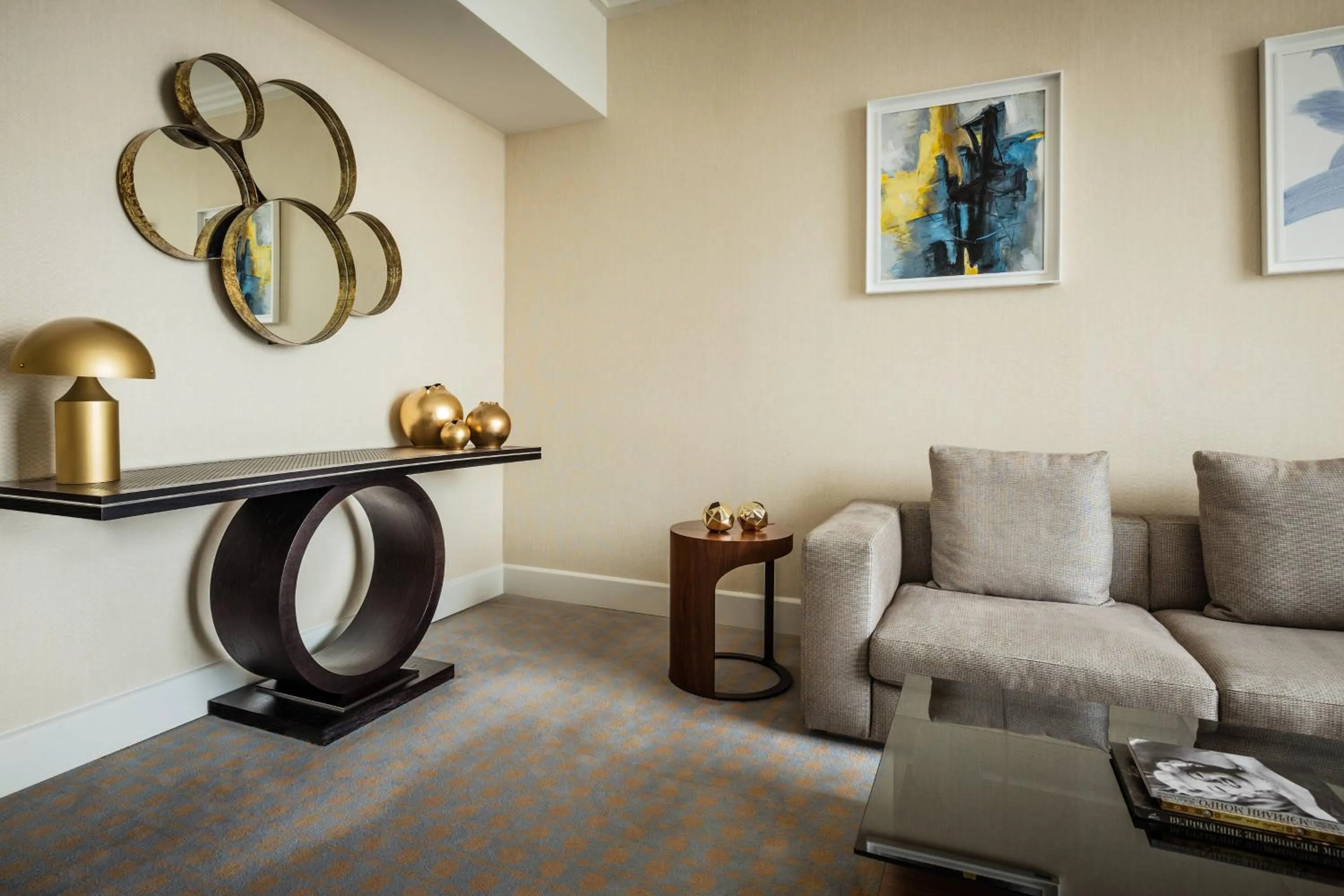 Photo of the whole room in Baku Marriott Hotel Boulevard