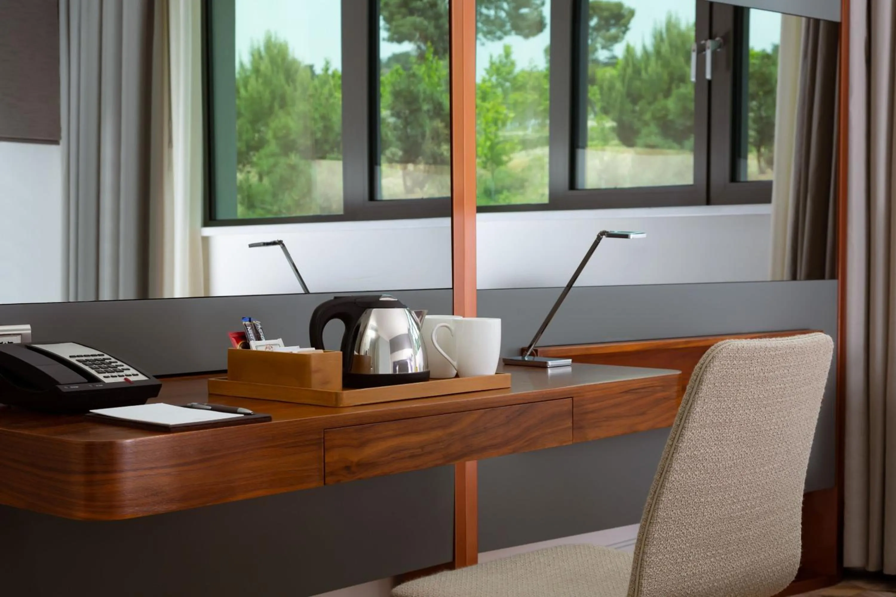 Photo of the whole room in Sheraton Baku Intourist