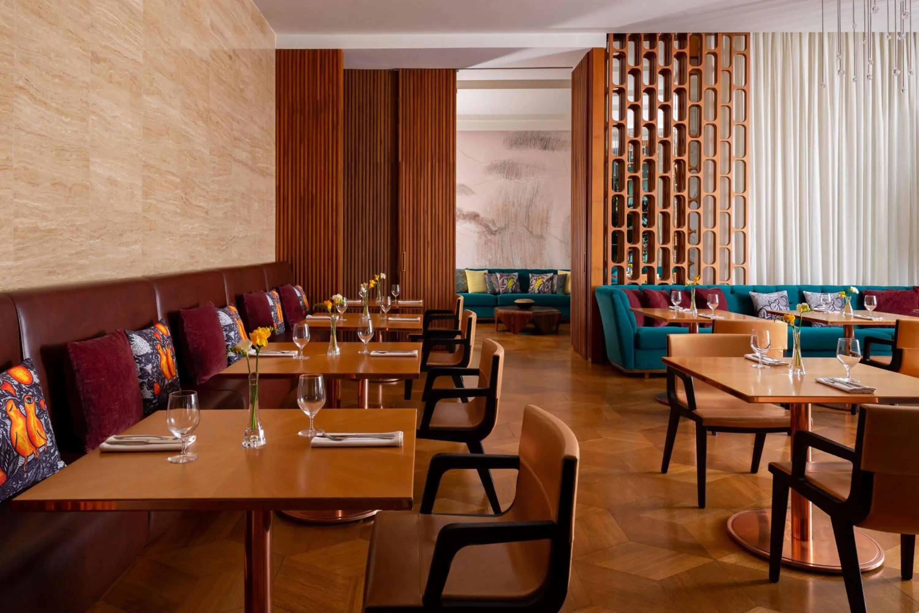 Restaurant/places to eat in Sheraton Baku Intourist