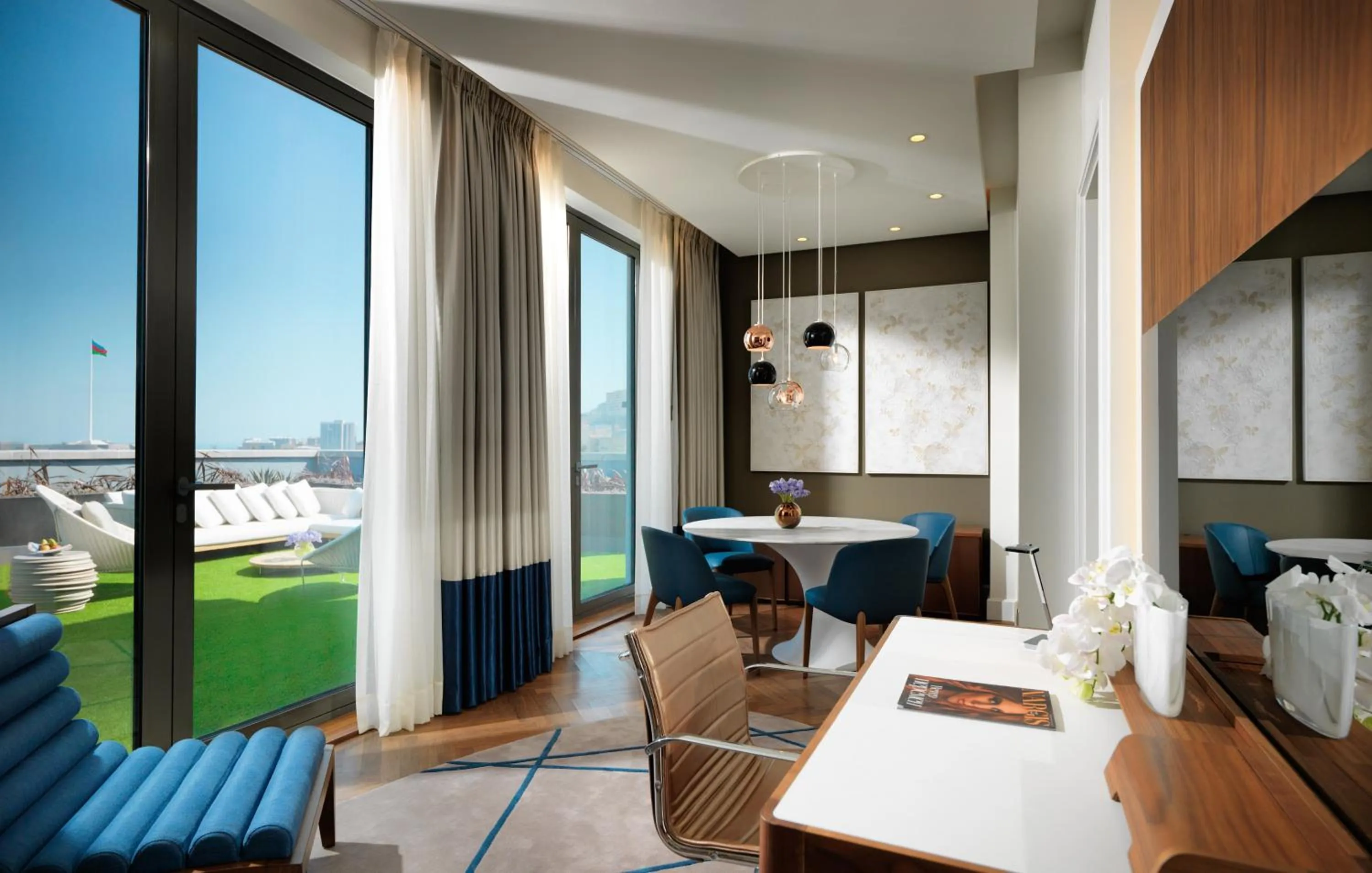 Living room in Sheraton Baku Intourist