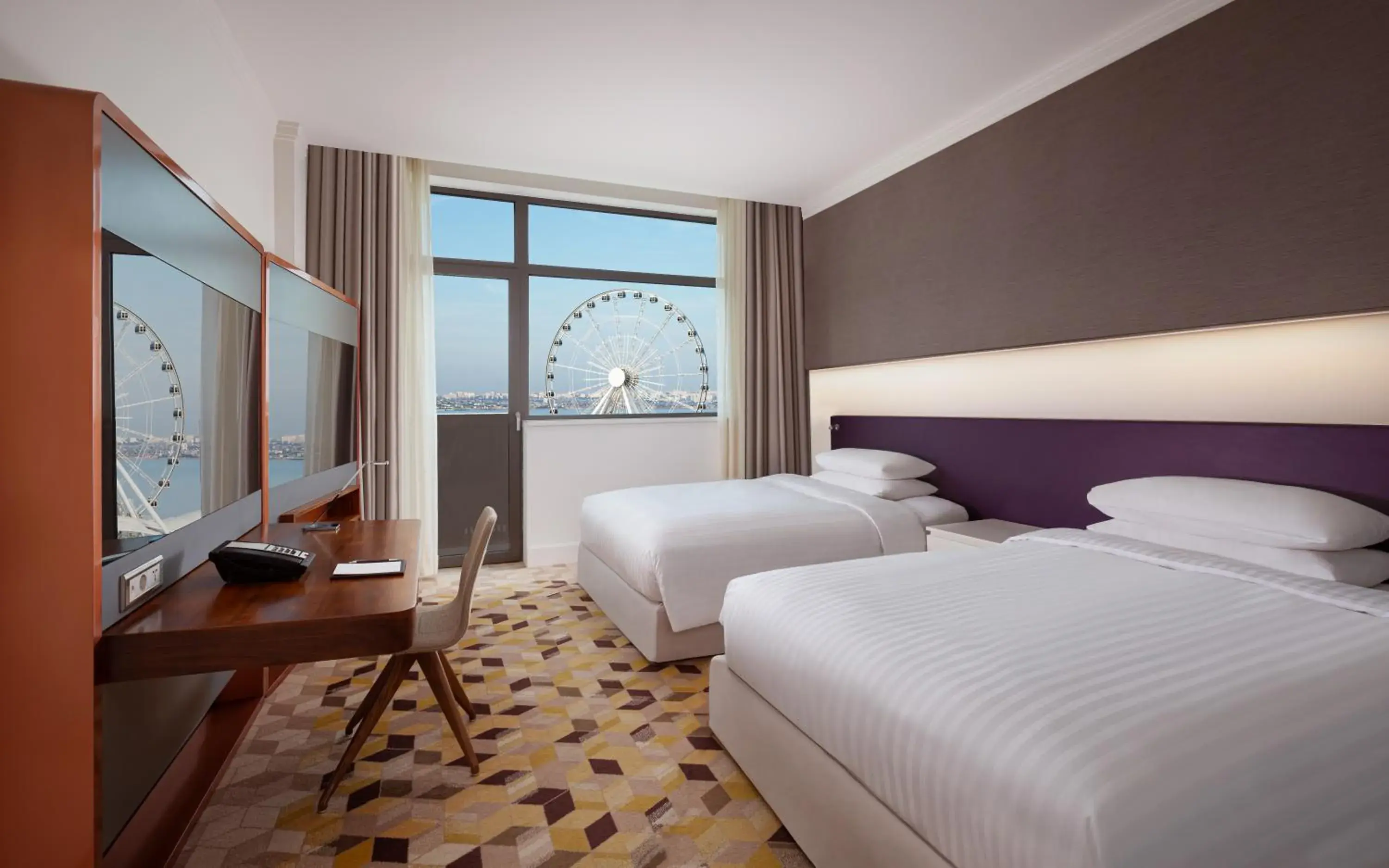 Guest room with 2 Twin/Single Bed(s), Sea view in Sheraton Baku Intourist Guest room with 2 Twin/Single Bed(s), Sea view in Sheraton Baku Intourist