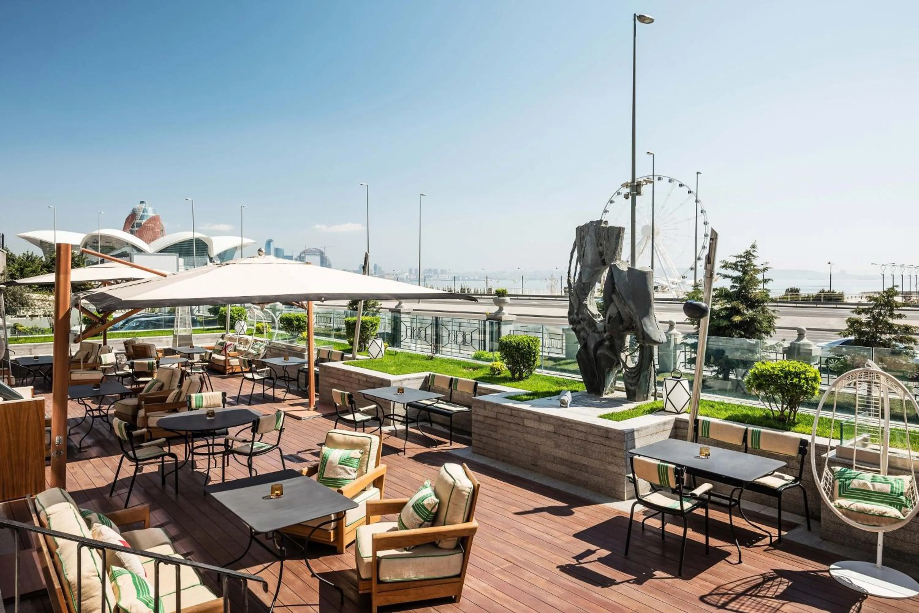 Restaurant/places to eat in Sheraton Baku Intourist