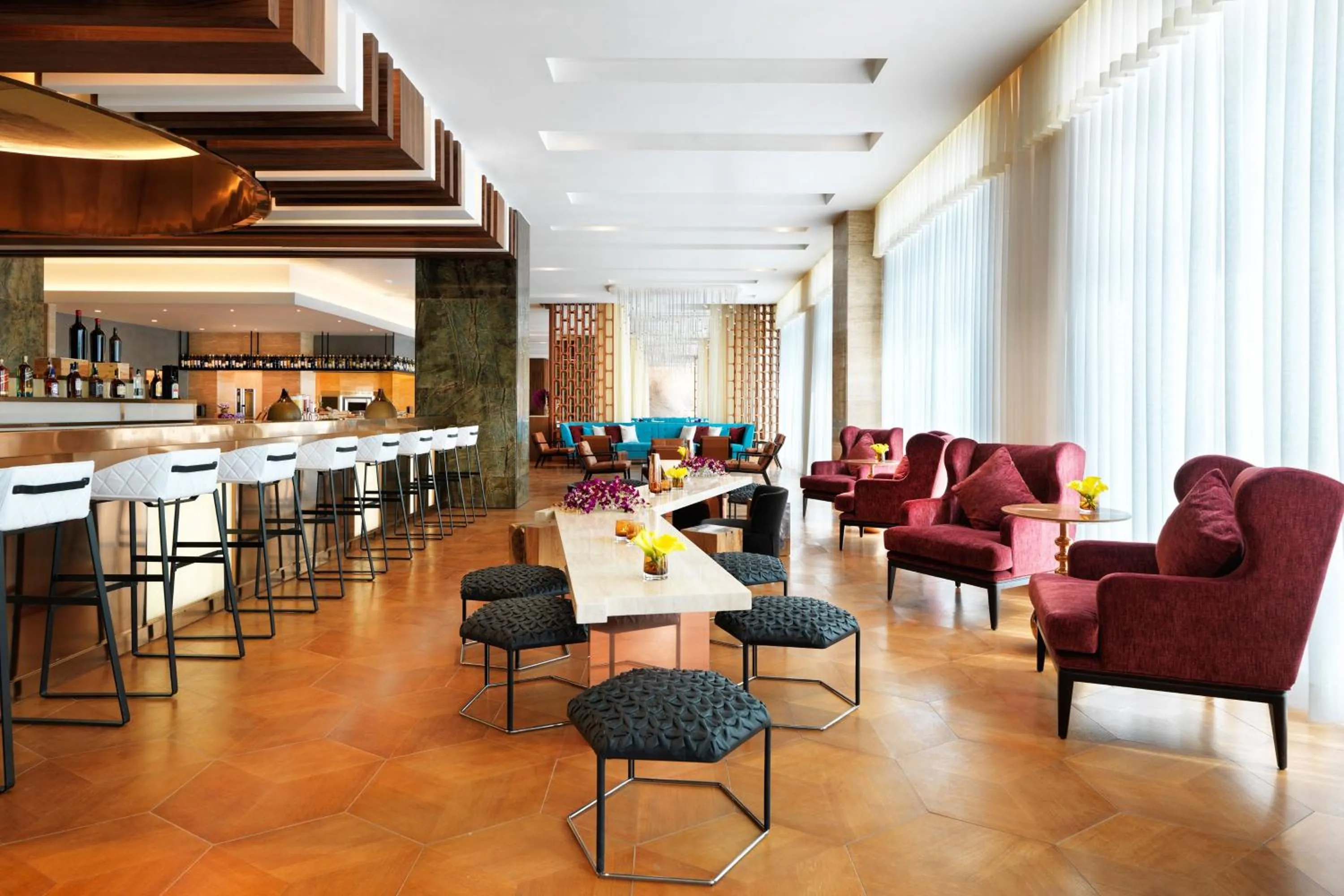 Lounge or bar in Sheraton Baku Intourist
