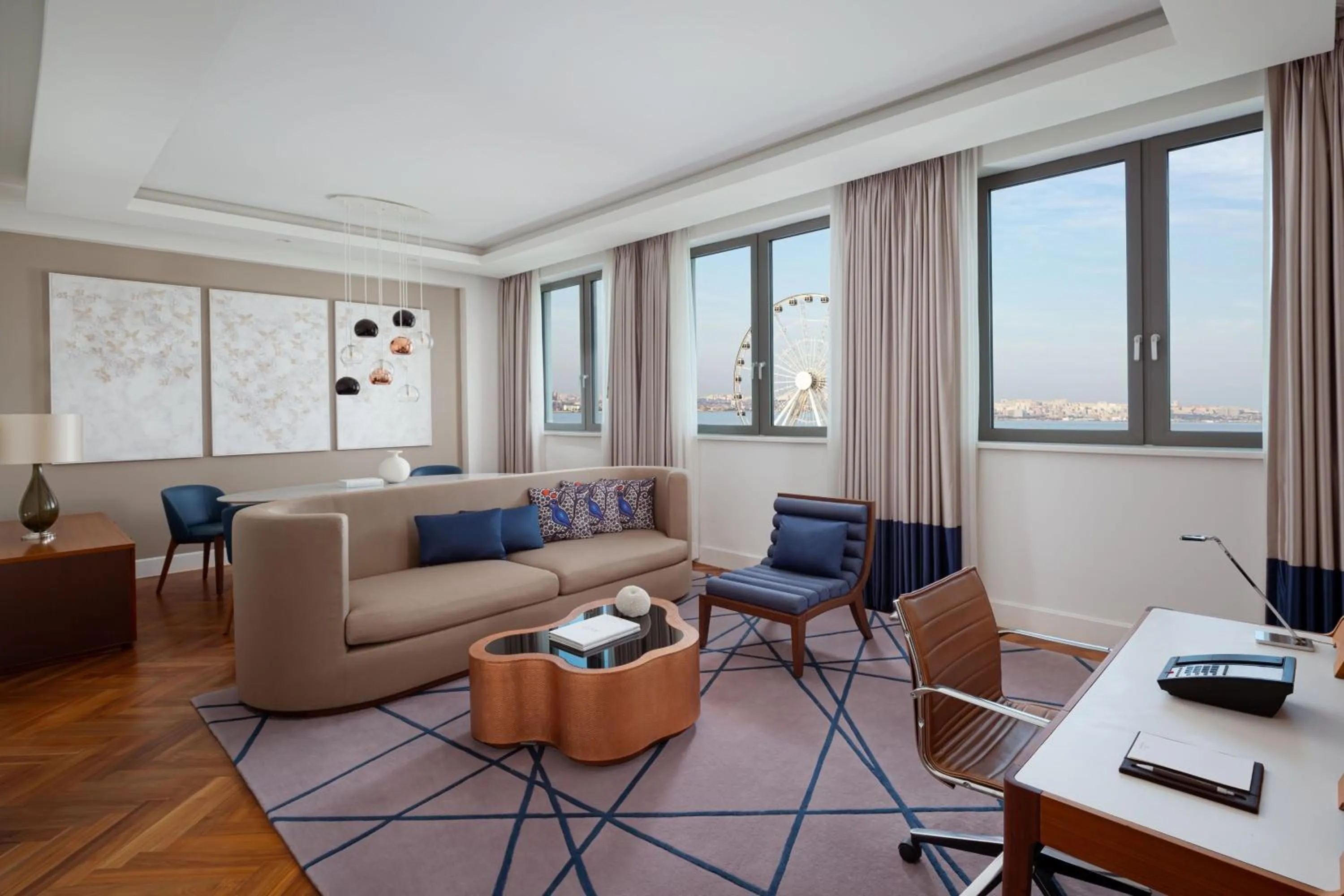 Photo of the whole room in Sheraton Baku Intourist