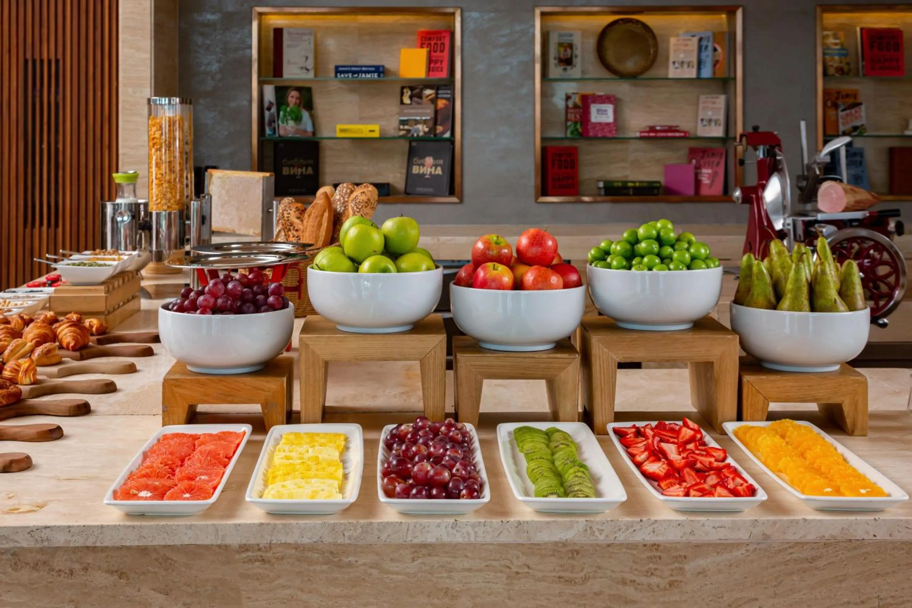 Breakfast in Sheraton Baku Intourist