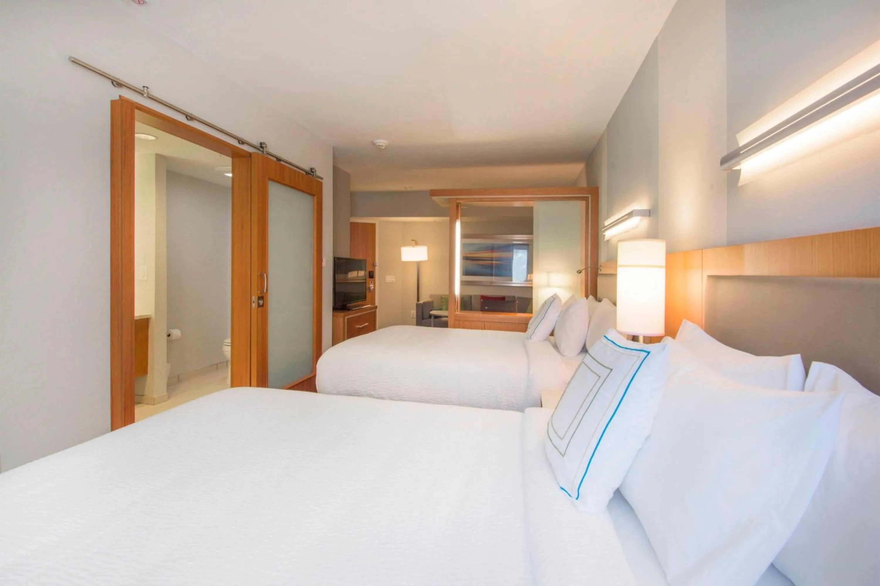 Photo of the whole room, Bed in SpringHill Suites by Marriott Wilmington Wrightsville Beach