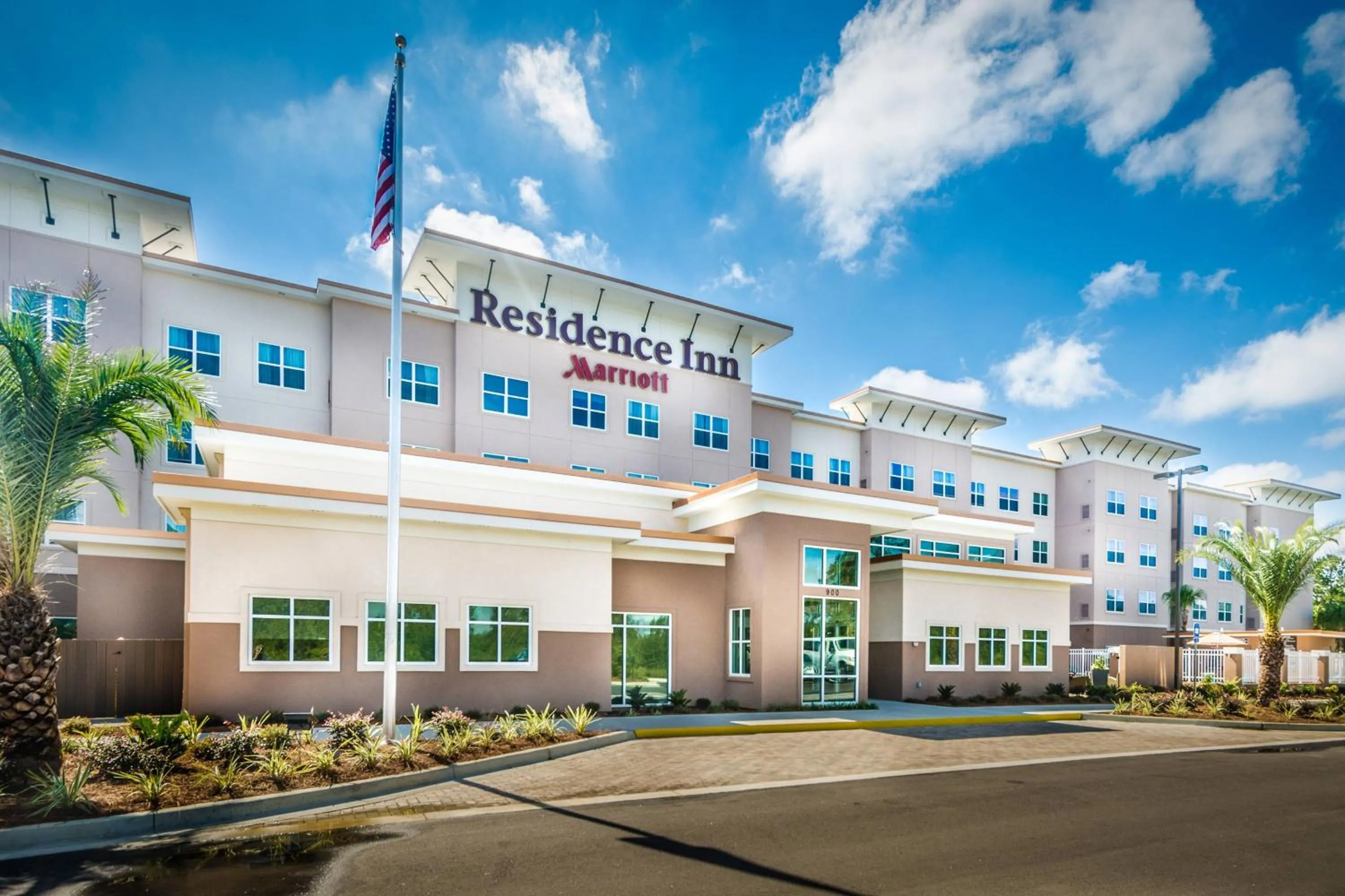 Property building in Residence Inn by Marriott Savannah Airport