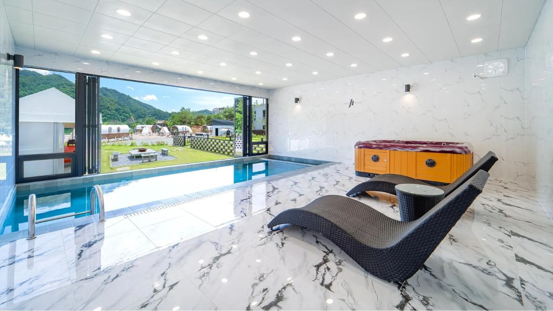 Property building in Gapyeong JH PoolVilla & glamping