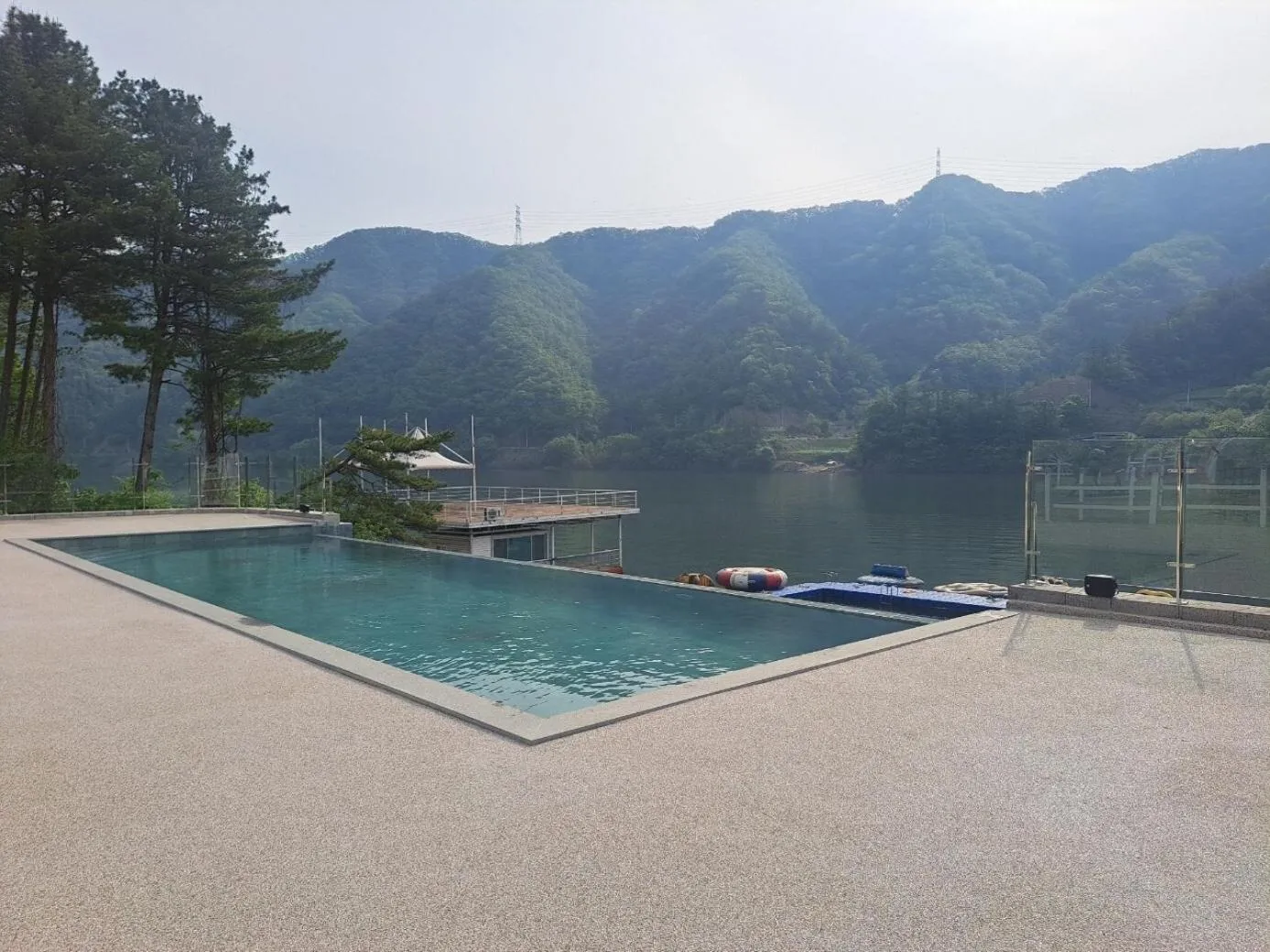 Property building in Gapyeong JH PoolVilla & glamping