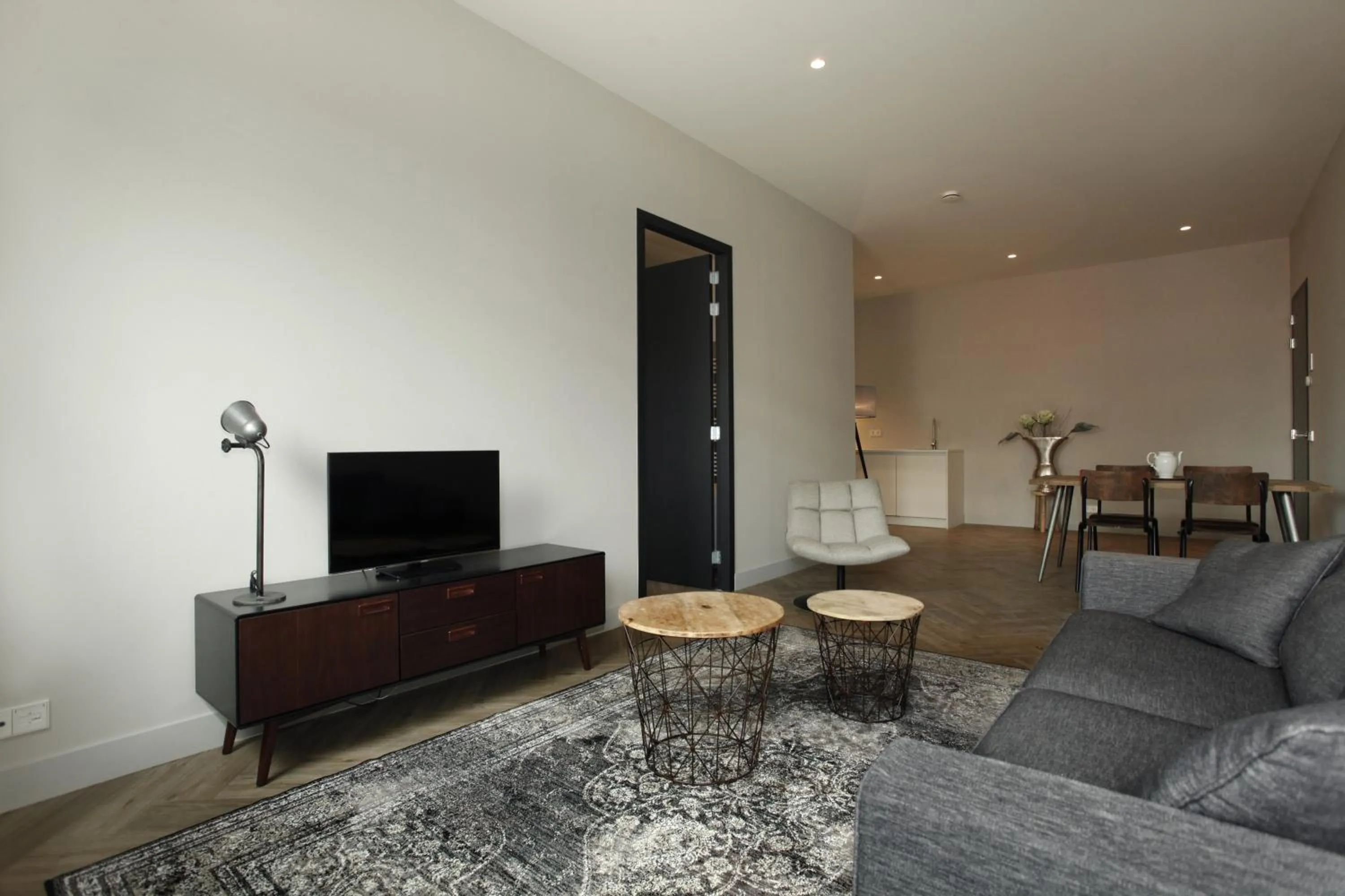 TV and multimedia in Stayci Serviced Apartments Westeinde