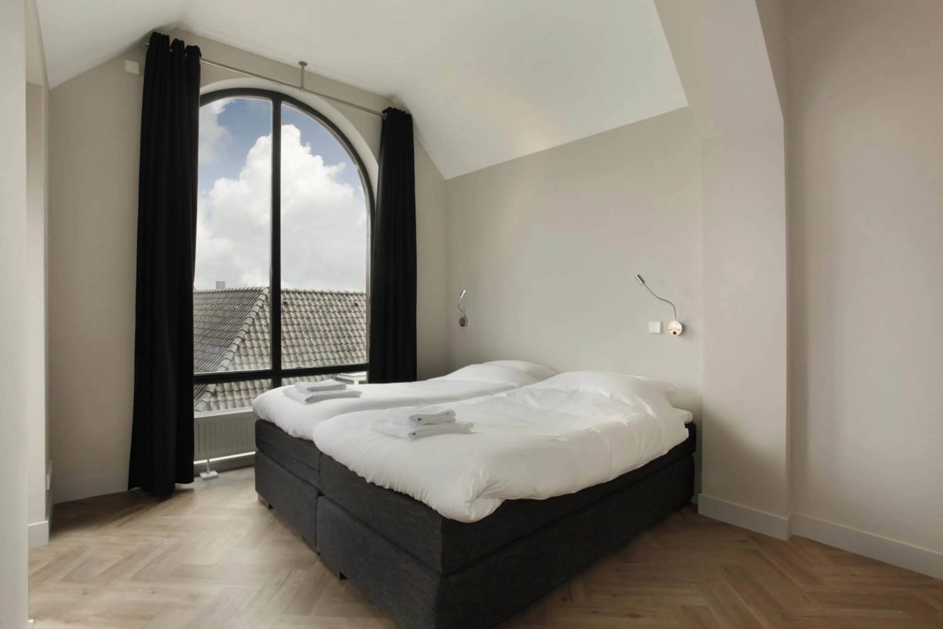 View (from property/room), Bed in Stayci Serviced Apartments Westeinde