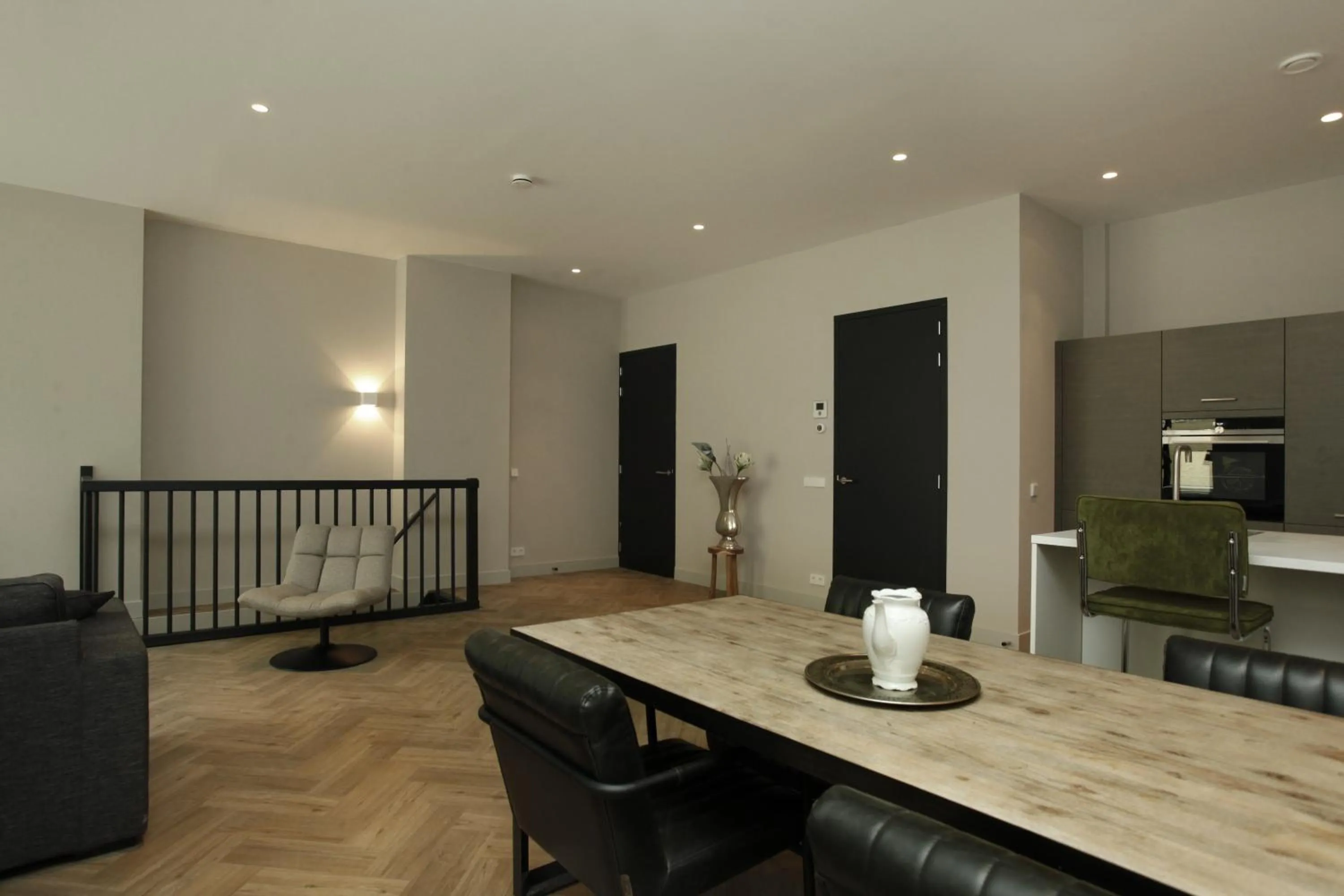TV and multimedia in Stayci Serviced Apartments Westeinde