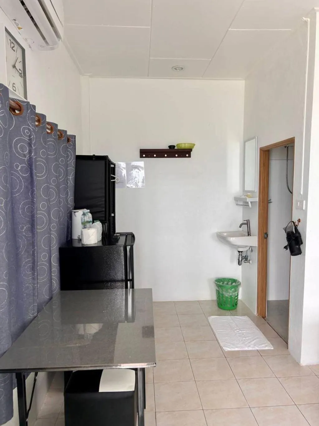 air conditioner in Private Paradise Resort