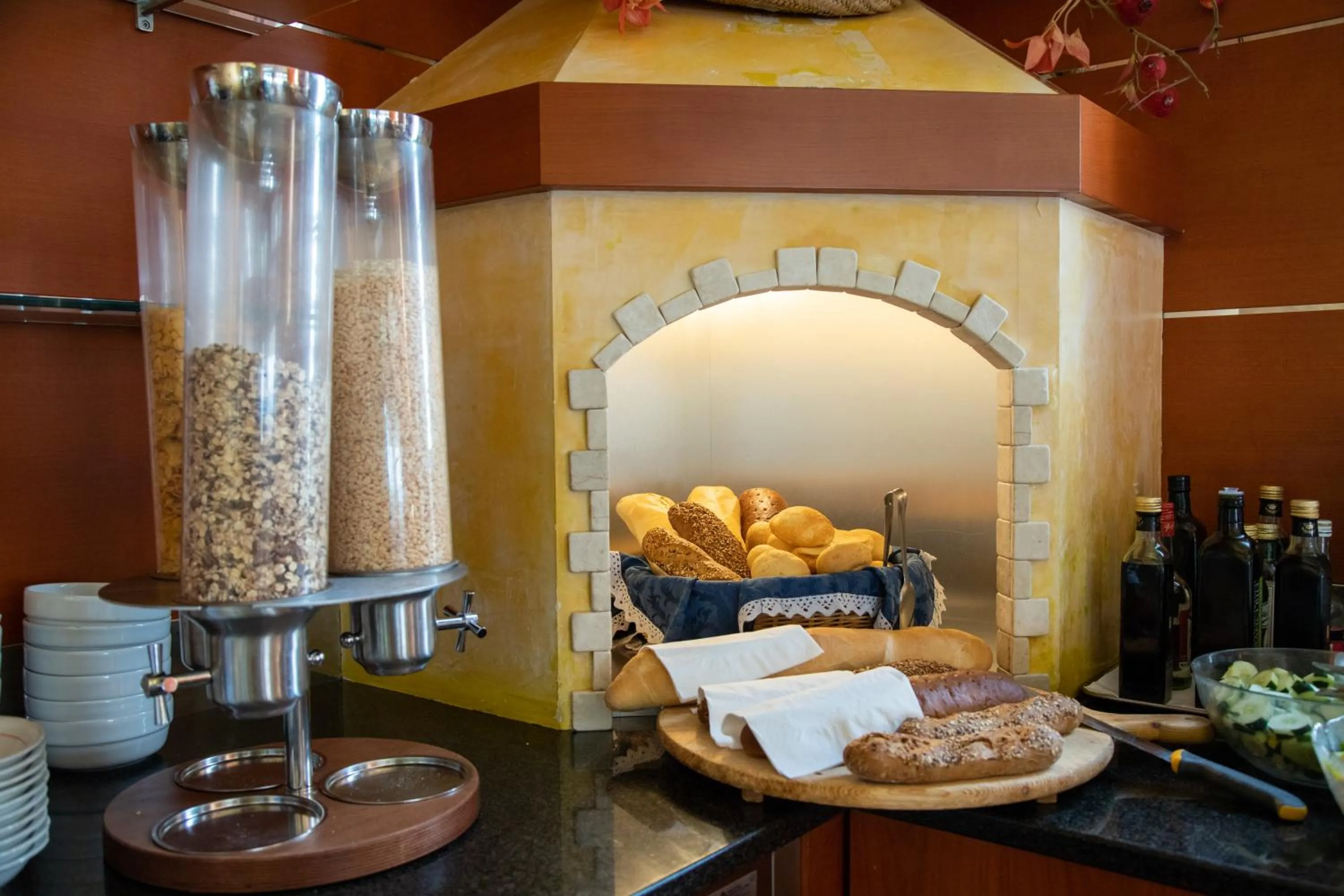 Breakfast in Hotel Elpiro