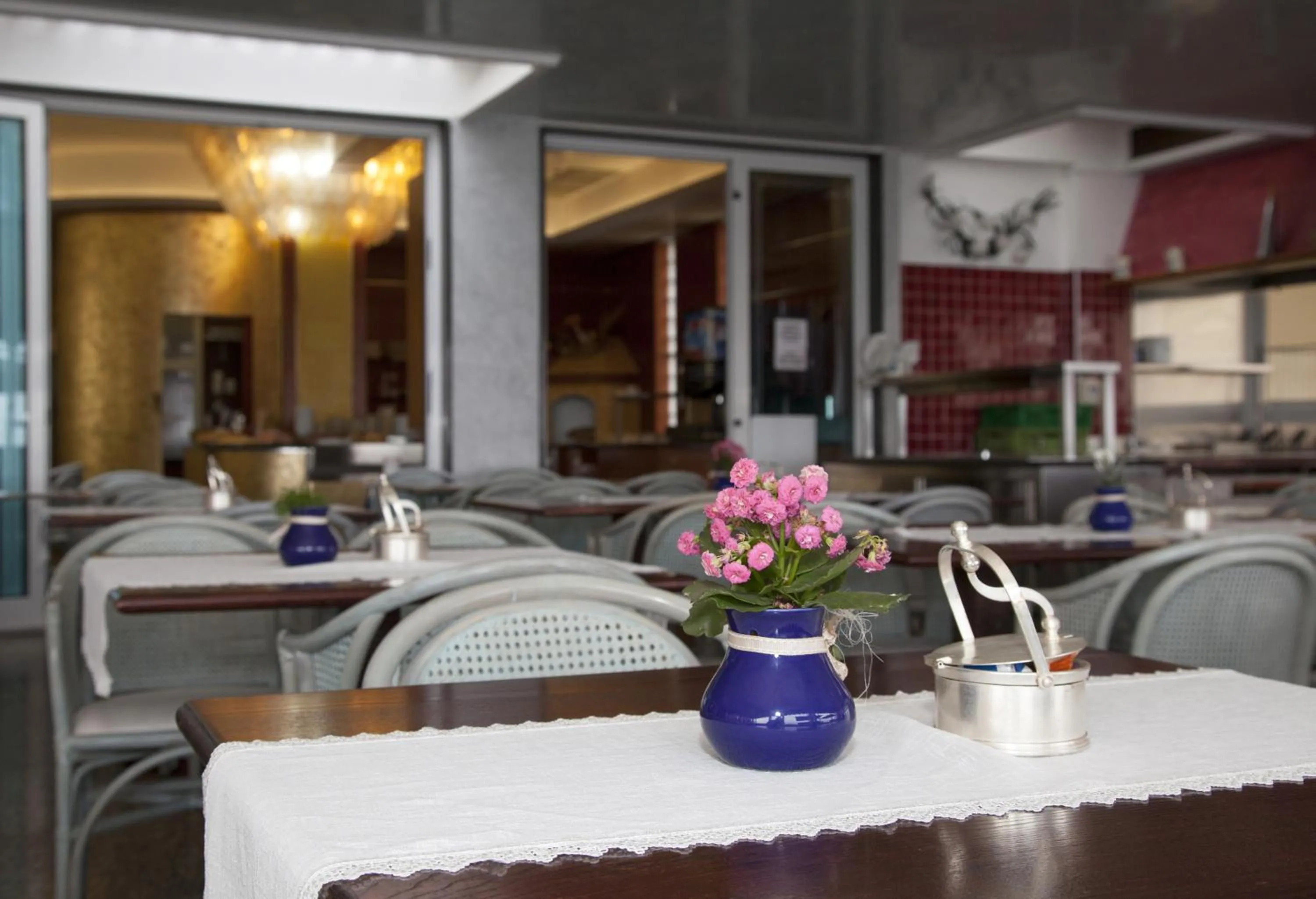 Lounge or bar in Hotel Elpiro