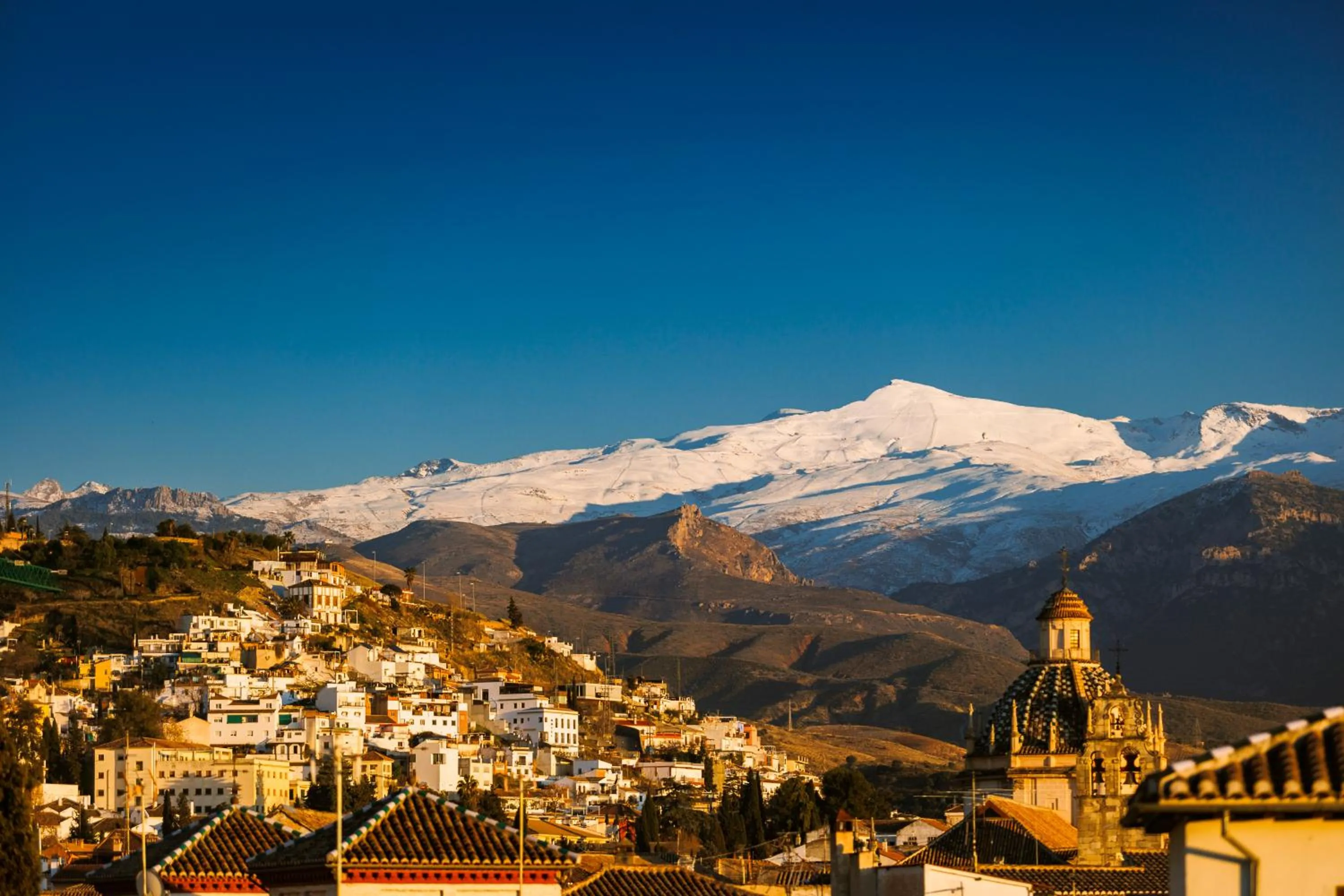 Mountain view in Corral del Carbón GG Luxury Hotel Boutique