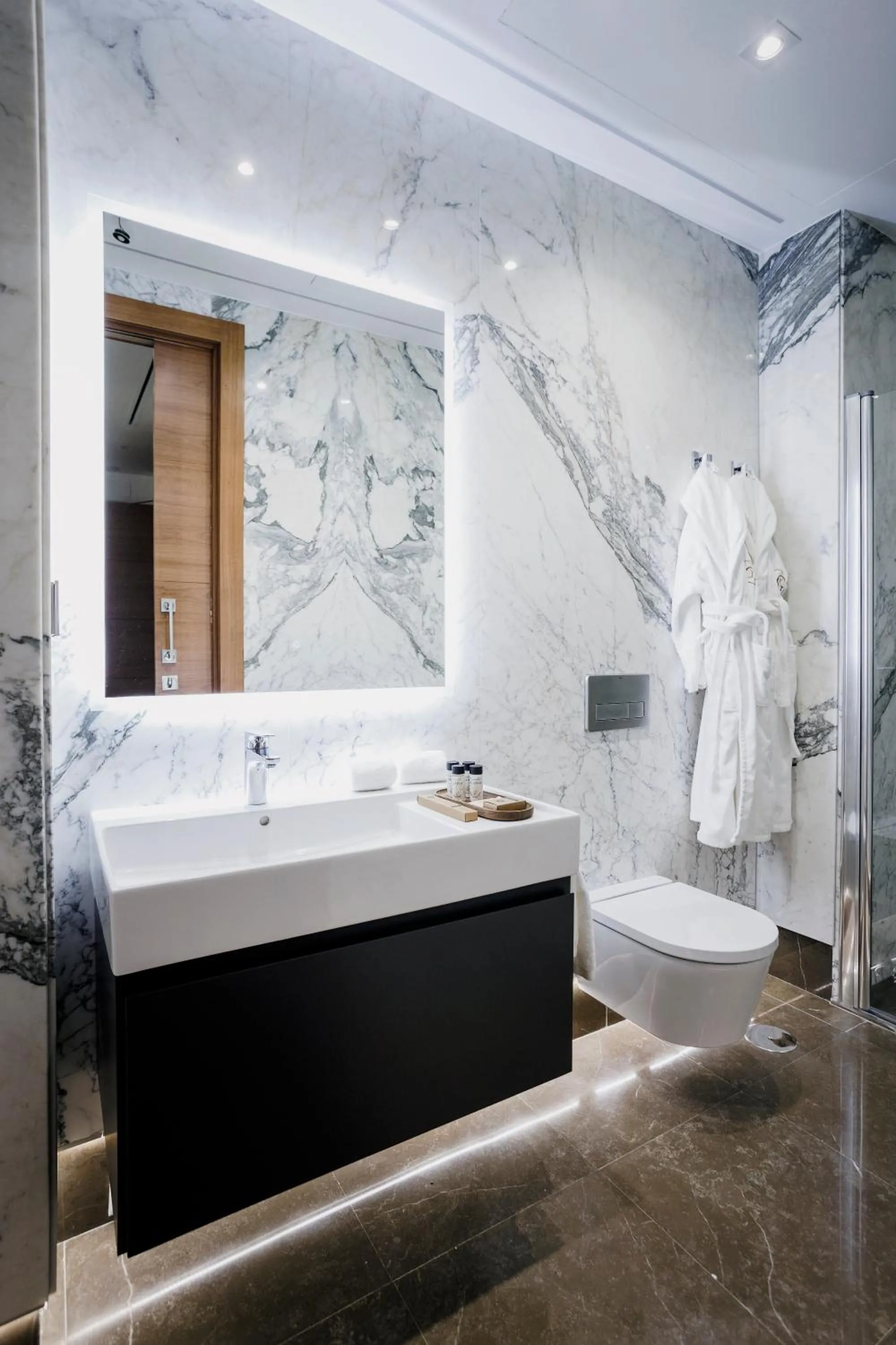 Shower in Corral del Carbón GG Luxury Hotel Boutique