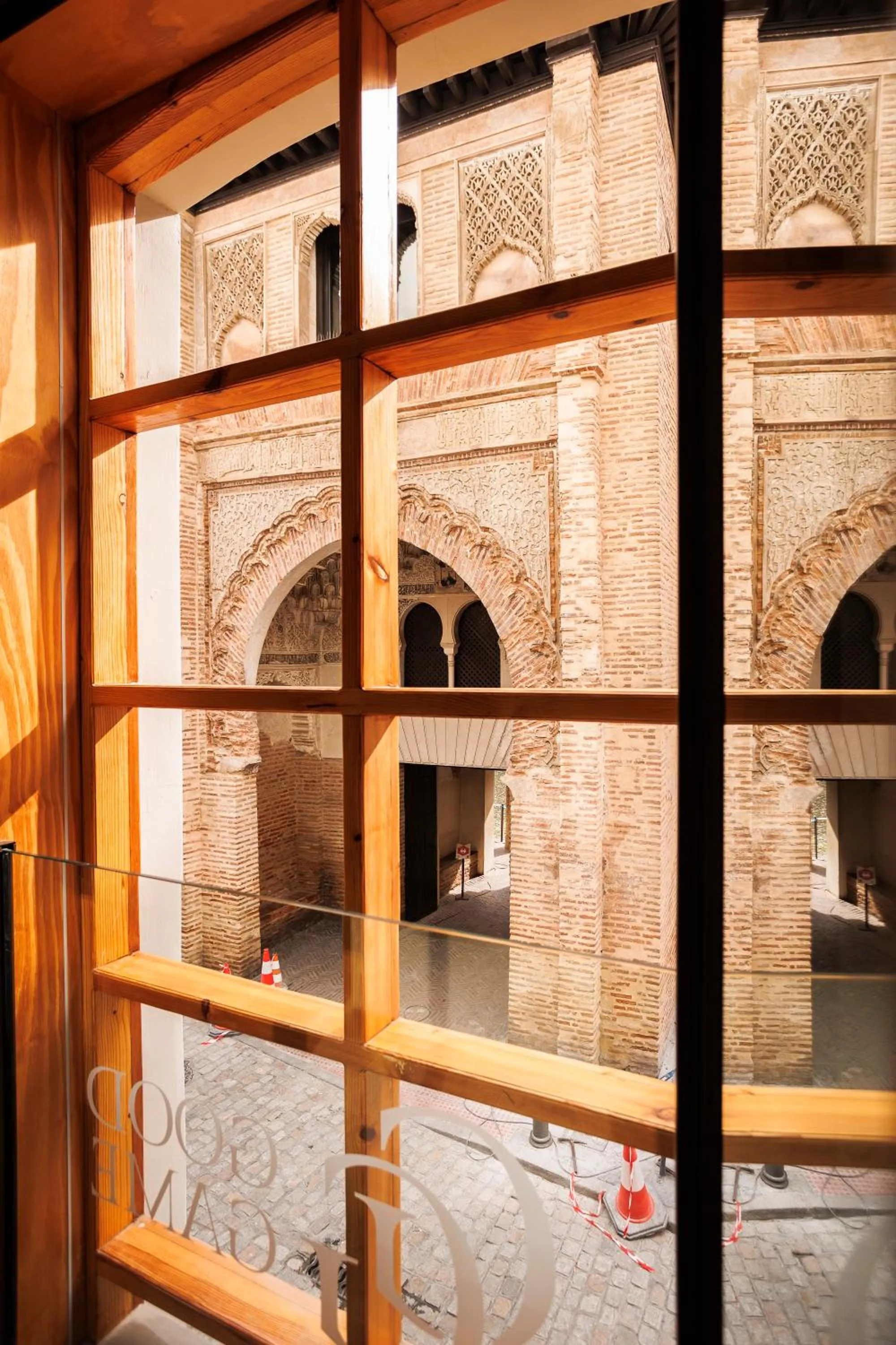 Landmark view in Corral del Carbón GG Luxury Hotel Boutique