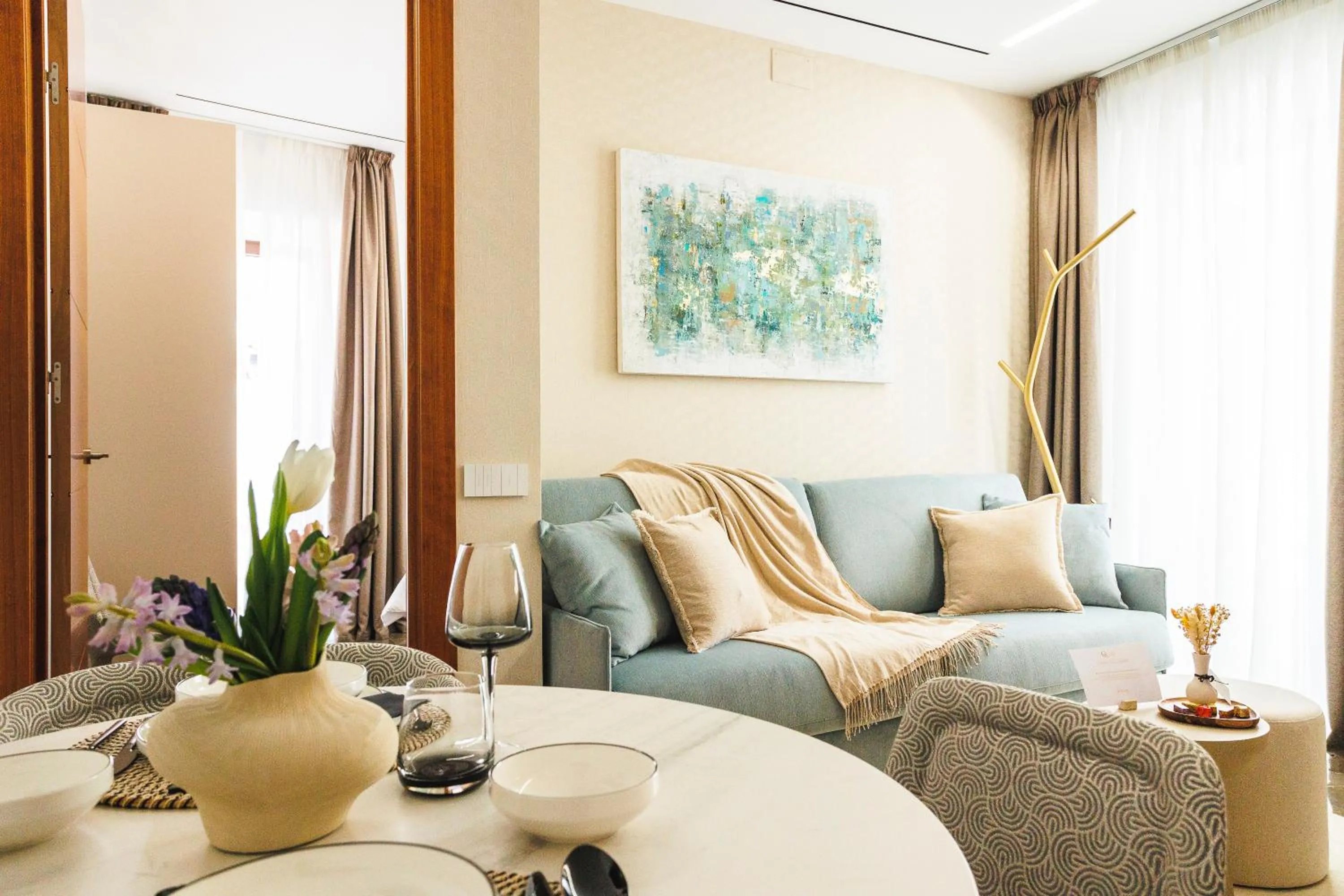 Living room in Corral del Carbón GG Luxury Hotel Boutique