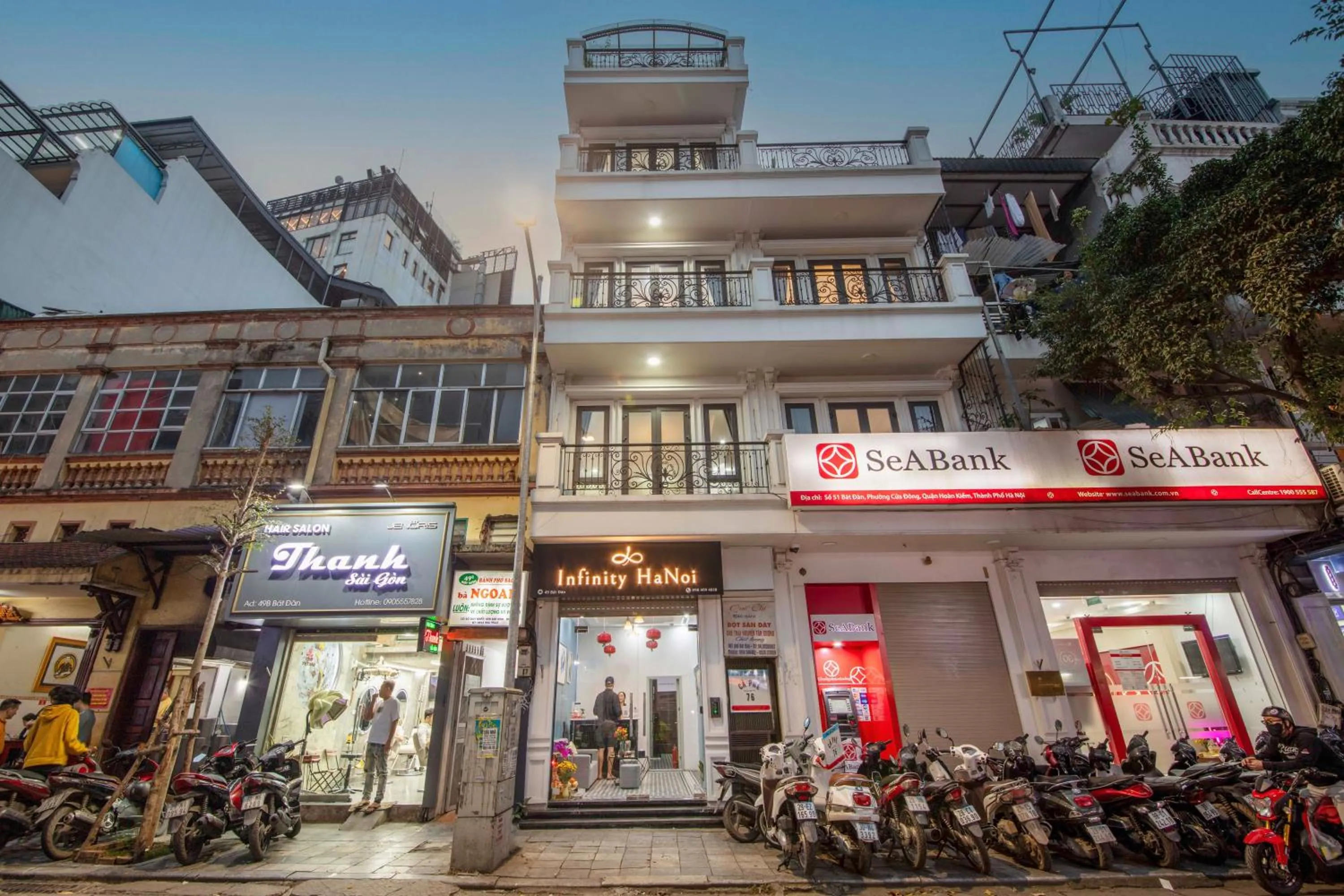 Property building in Infinity HaNoi Hotel & Travel