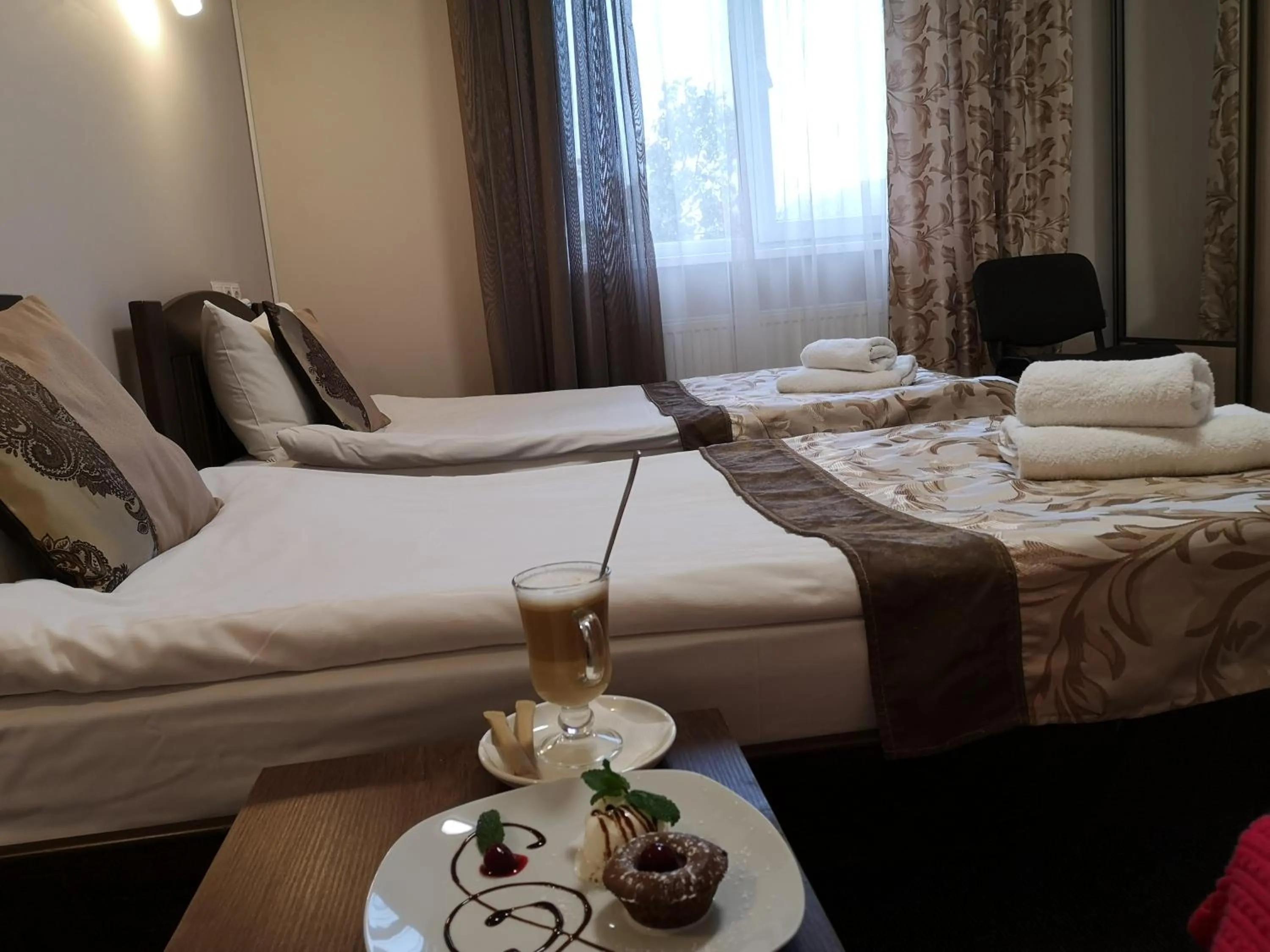 Photo of the whole room, Bed in Orange Hotel
