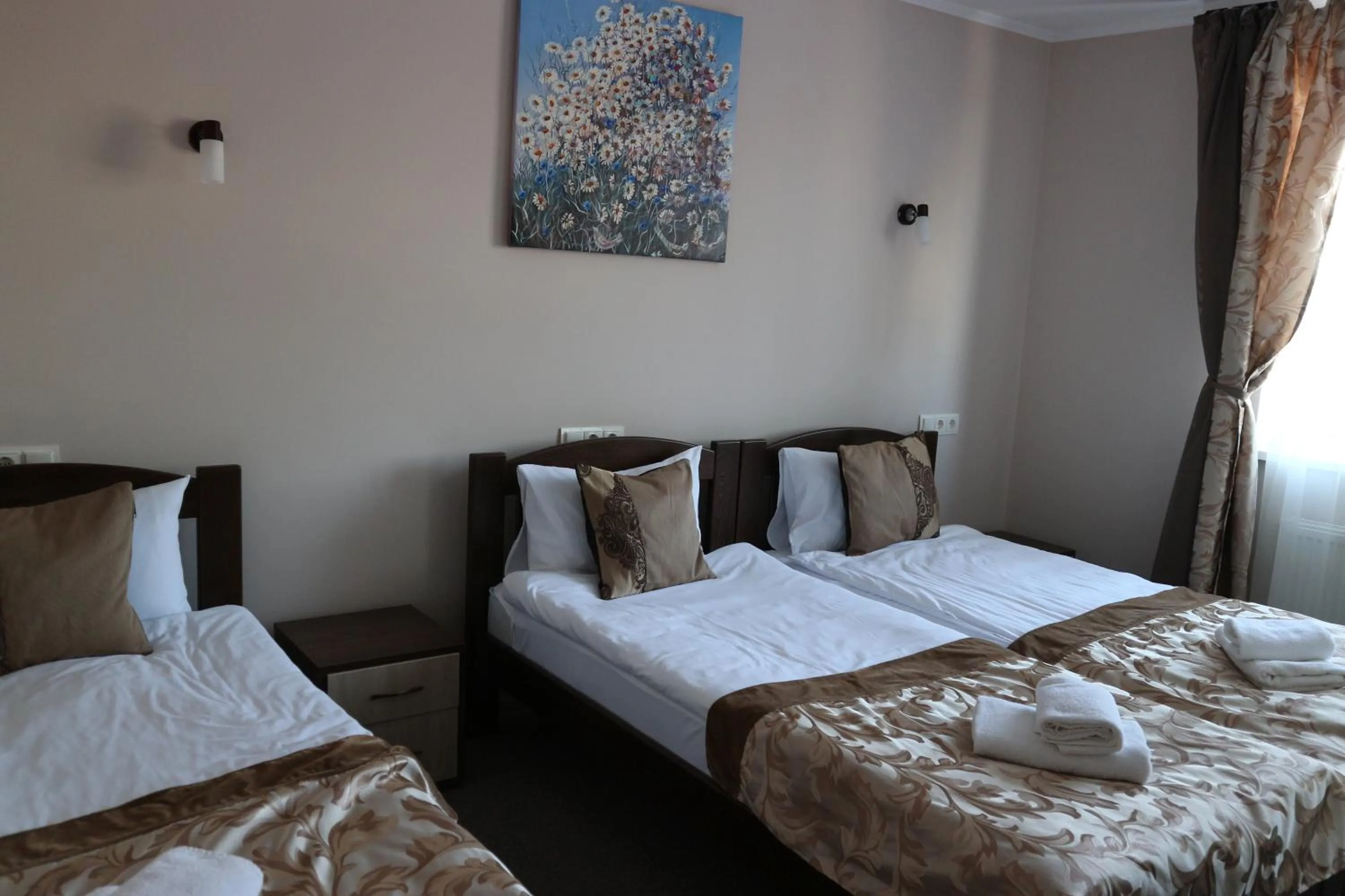 Photo of the whole room, Bed in Orange Hotel