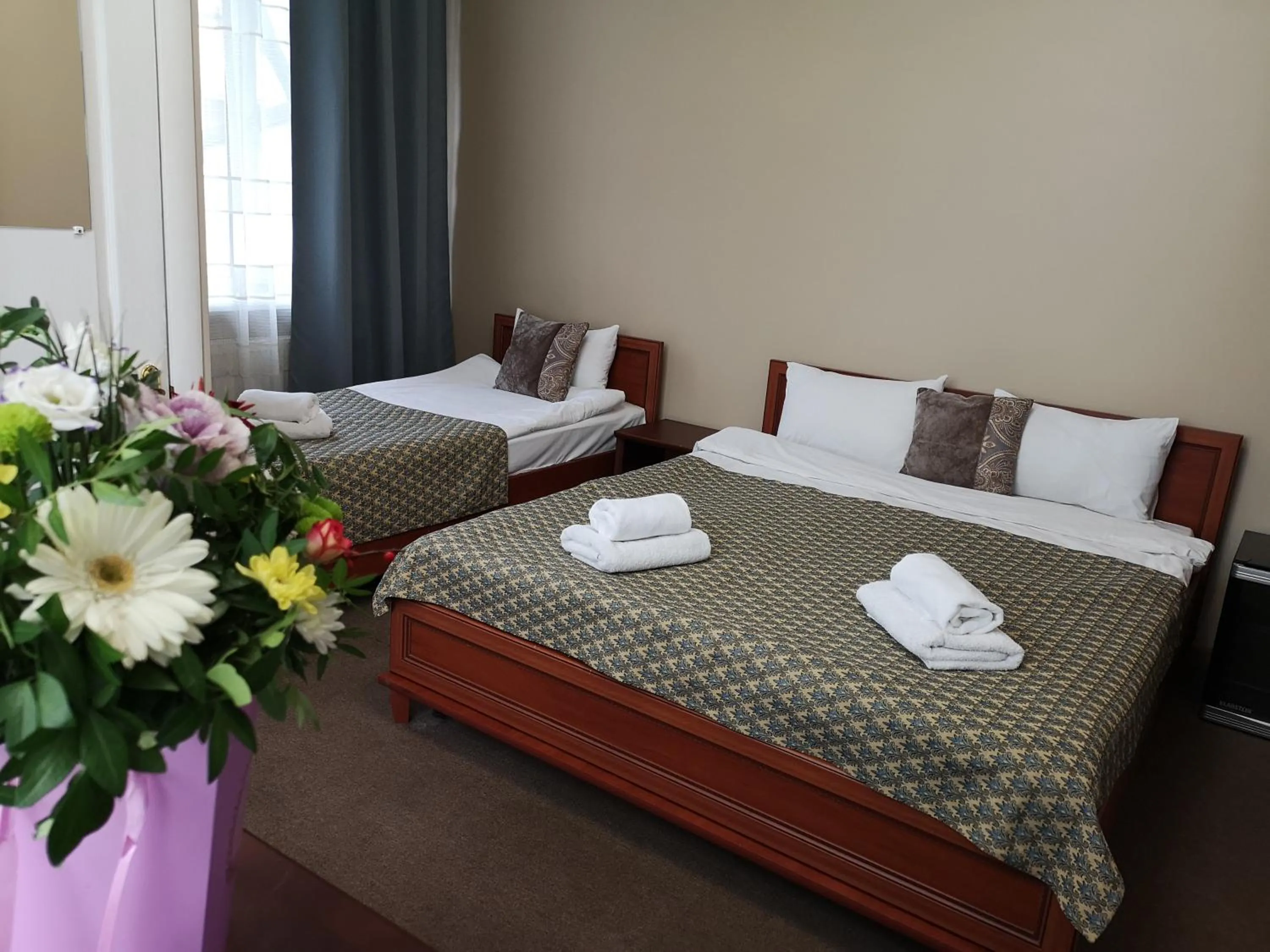 Other, Bed in Orange Hotel