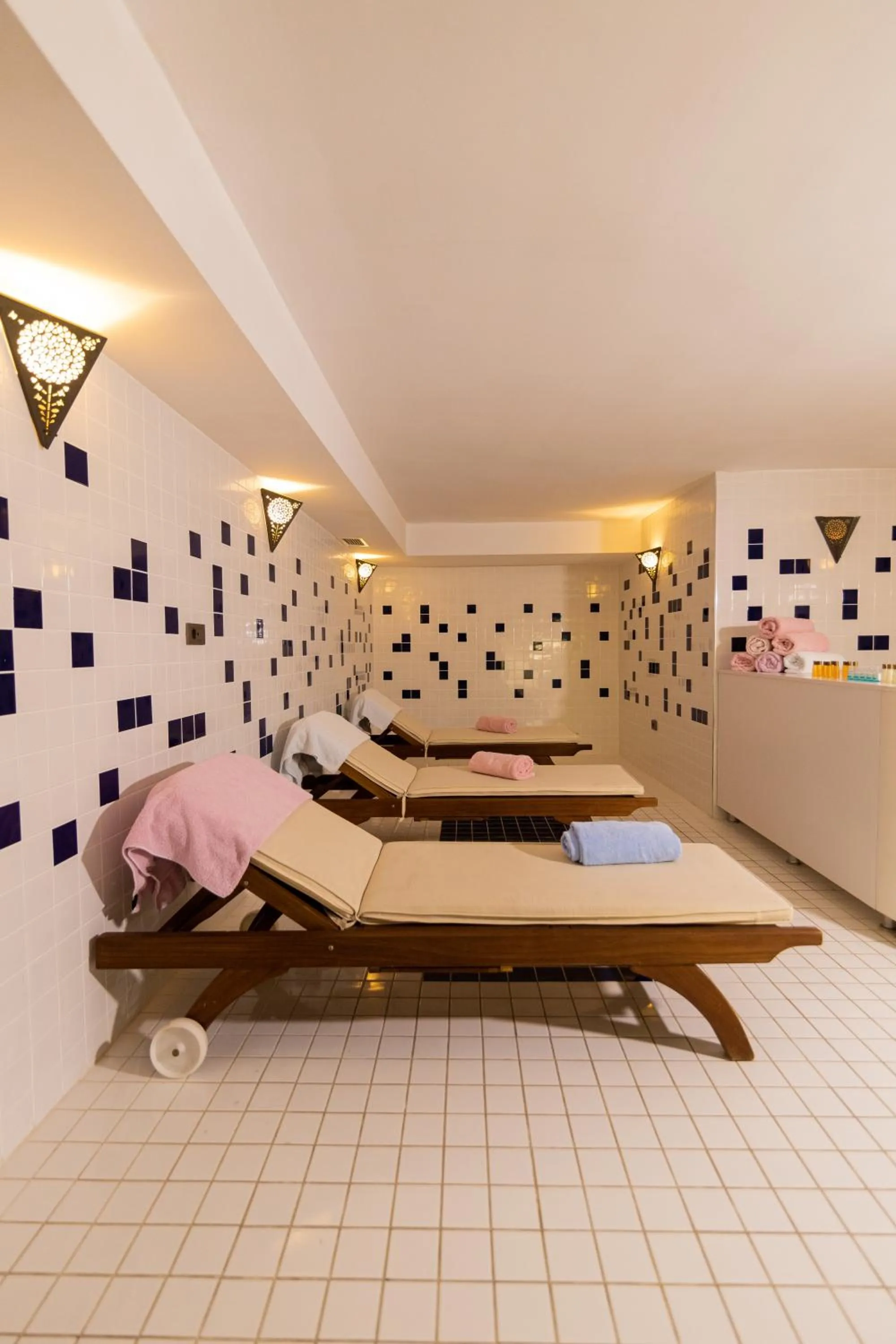 Massage in Tilya Resort Hotel