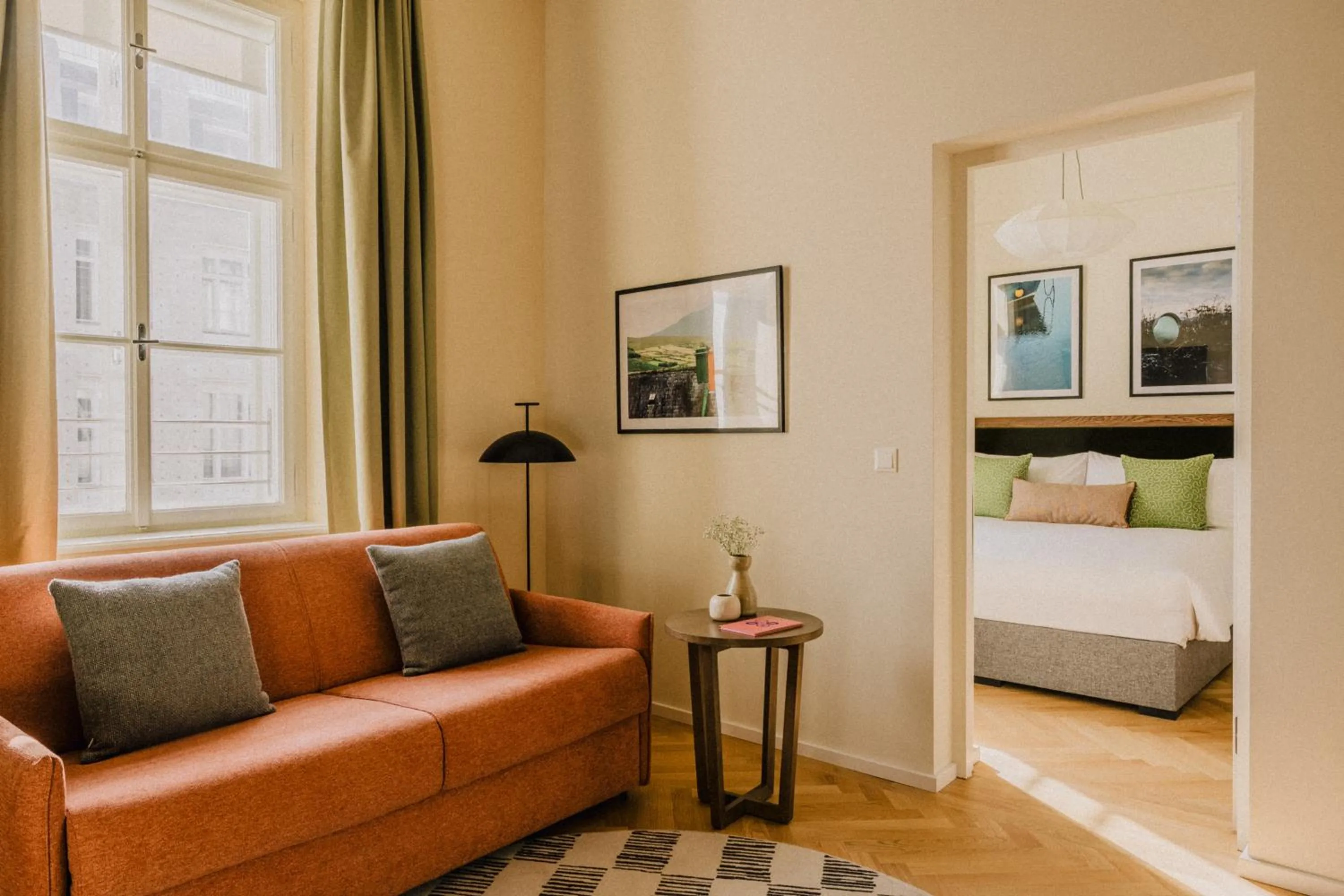 Living room, Bed in Wilde Vienna Fleischmarkt