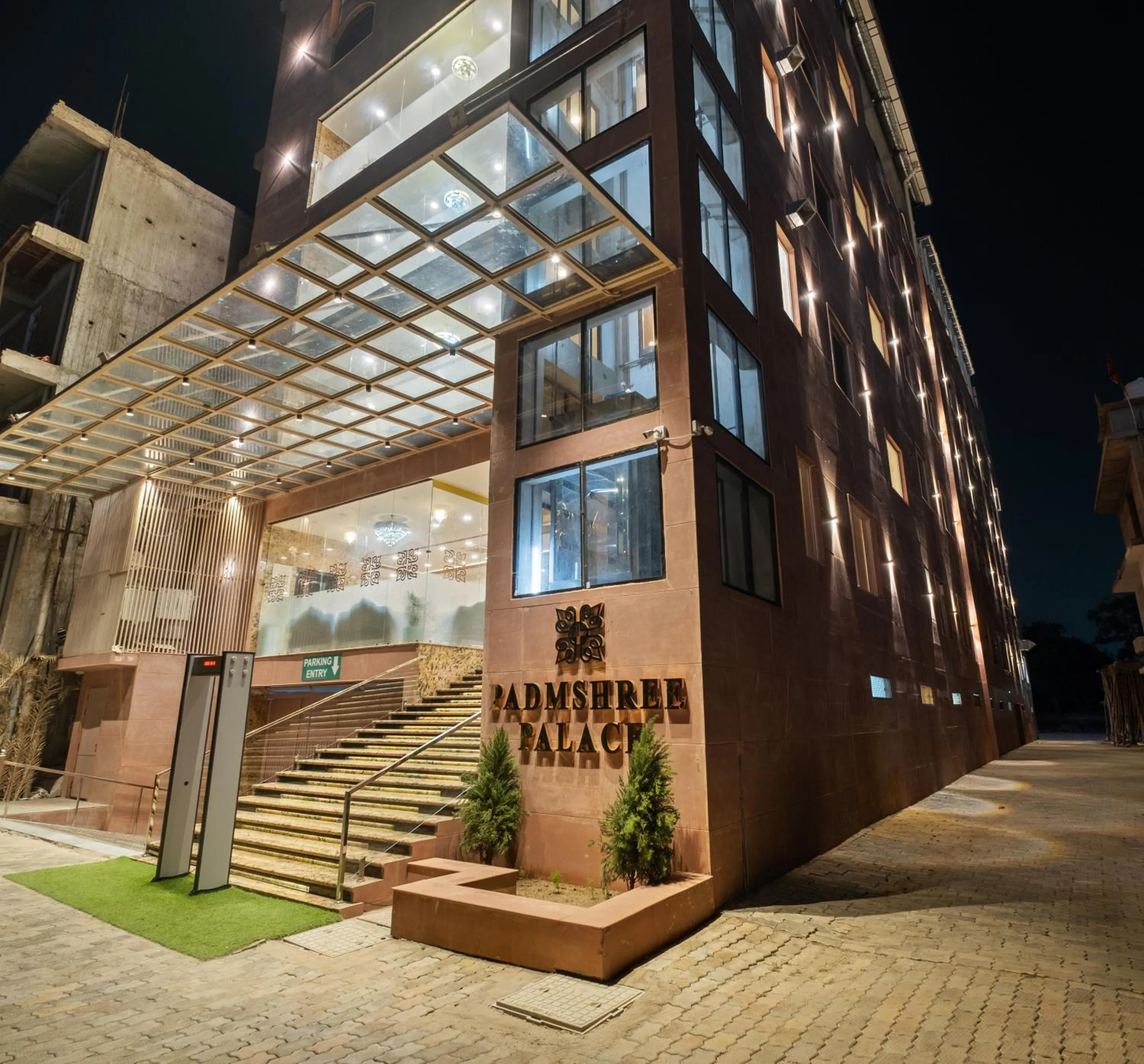 Property building in Padmshree Palace