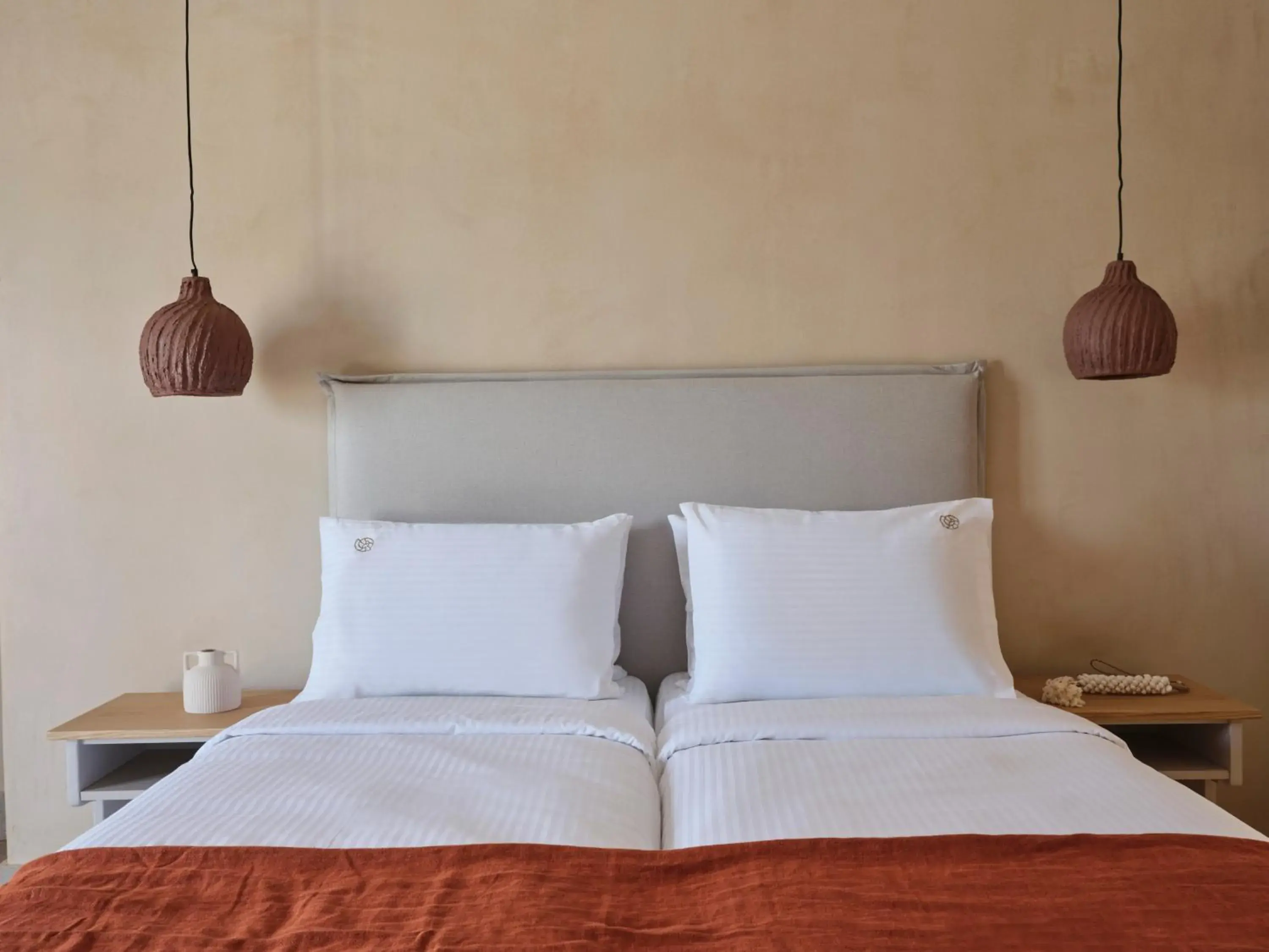 Deluxe Room in Salt Suites Paros Deluxe Room in Salt Suites Paros