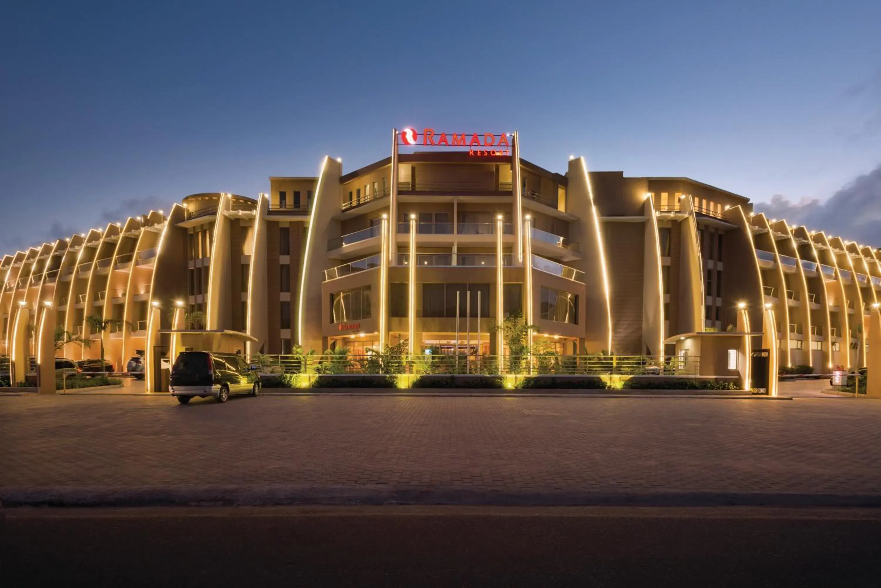 Facade/entrance in Ramada Resort By Wyndham Dar es Salaam Facade/entrance in Ramada Resort By Wyndham Dar es Salaam
