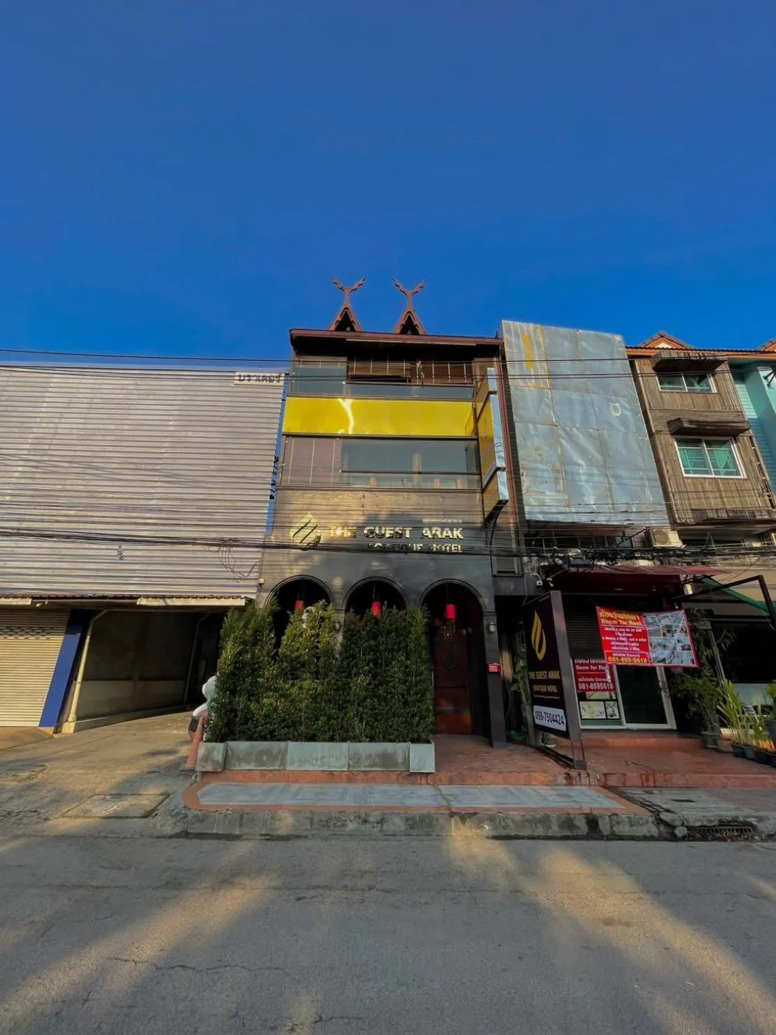 Facade/entrance in The Guest Arak Boutique Hotel