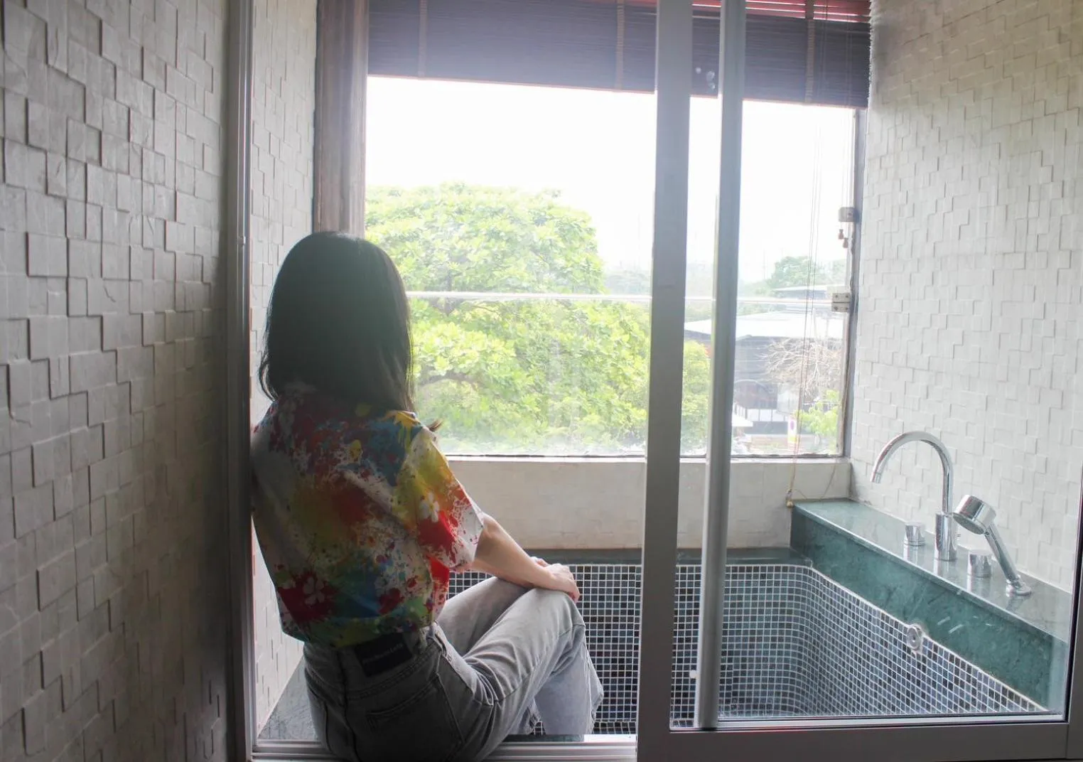 Hot Tub in The Guest Arak Boutique Hotel