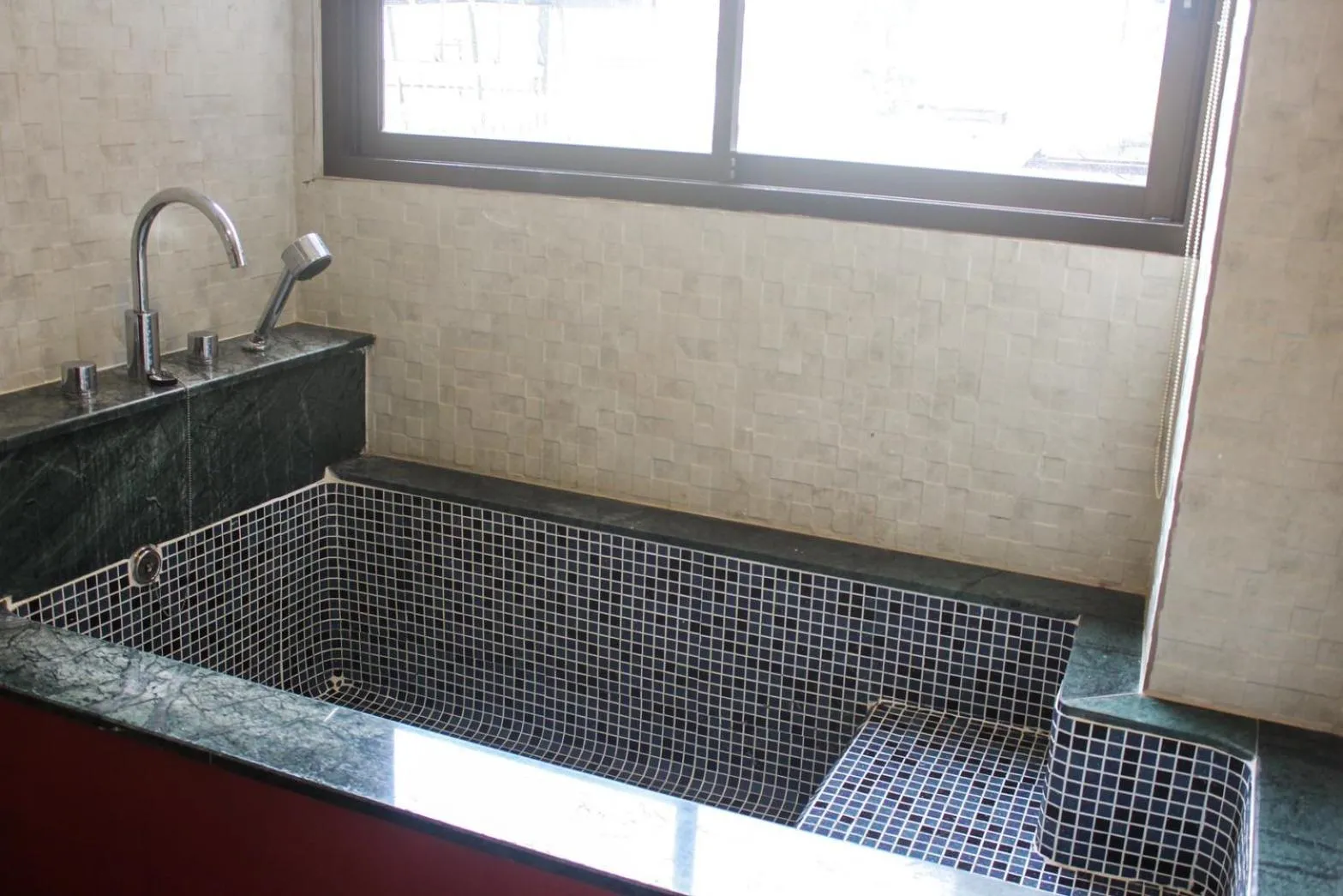 Hot Tub in The Guest Arak Boutique Hotel