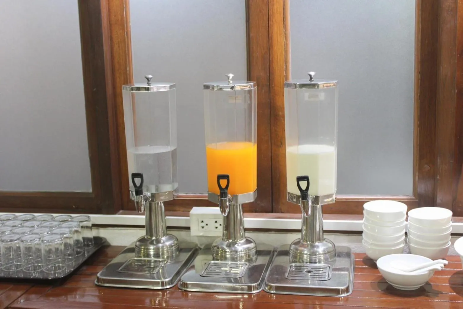 Drinks in The Guest Arak Boutique Hotel