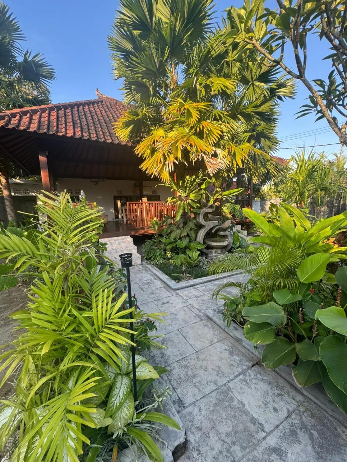 Puri Sari Villas, Restaurant and Bar