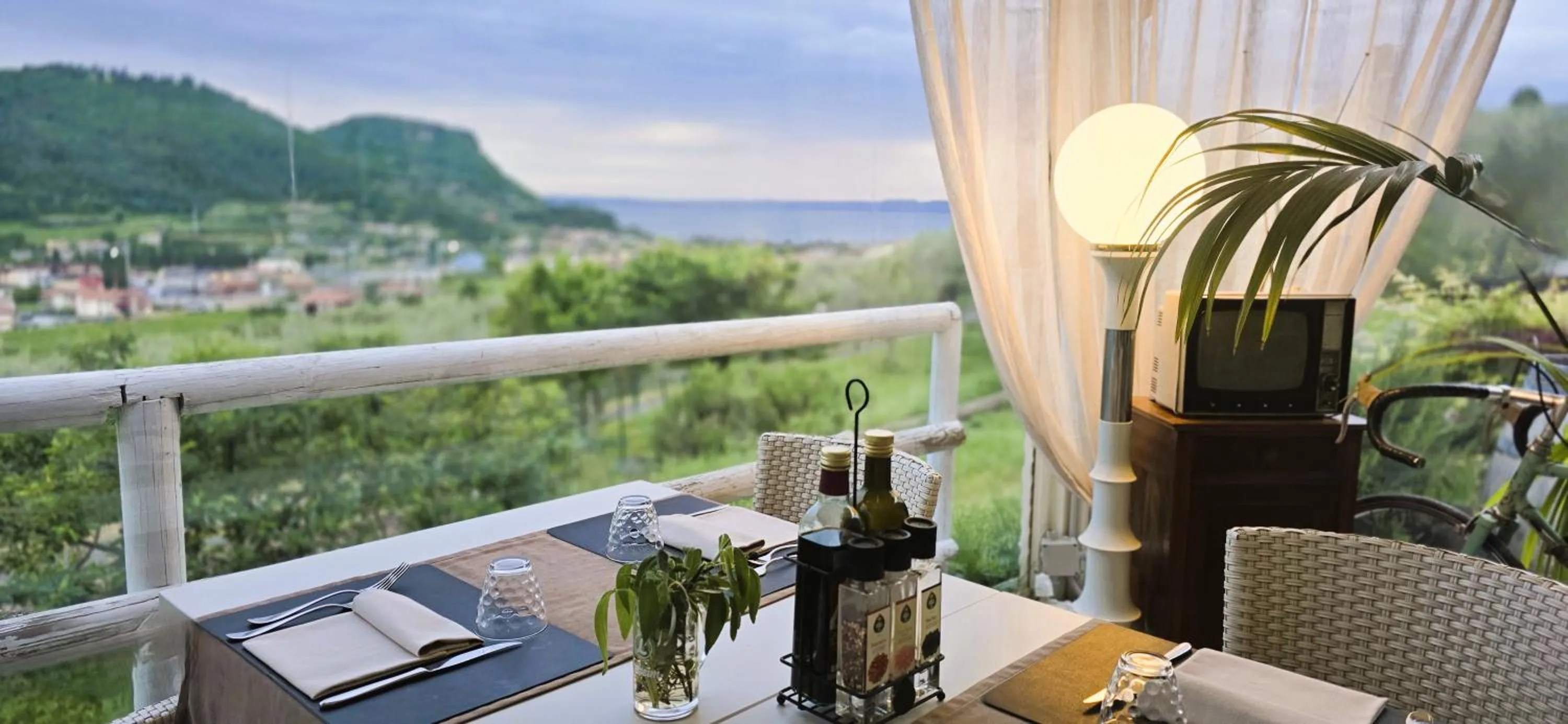 Restaurant/places to eat in Relais Villa Olivi