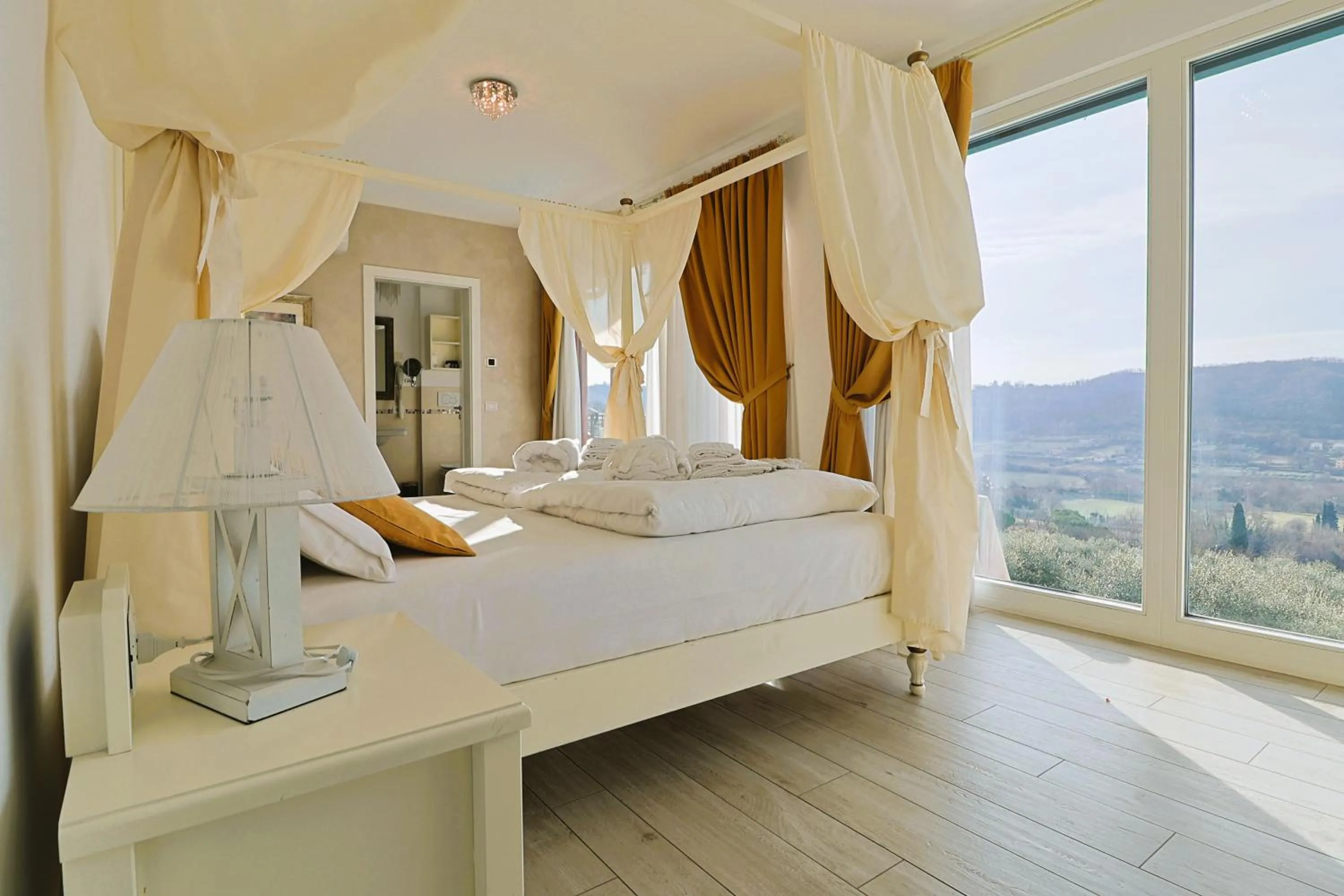 View (from property/room), Bed in Relais Villa Olivi
