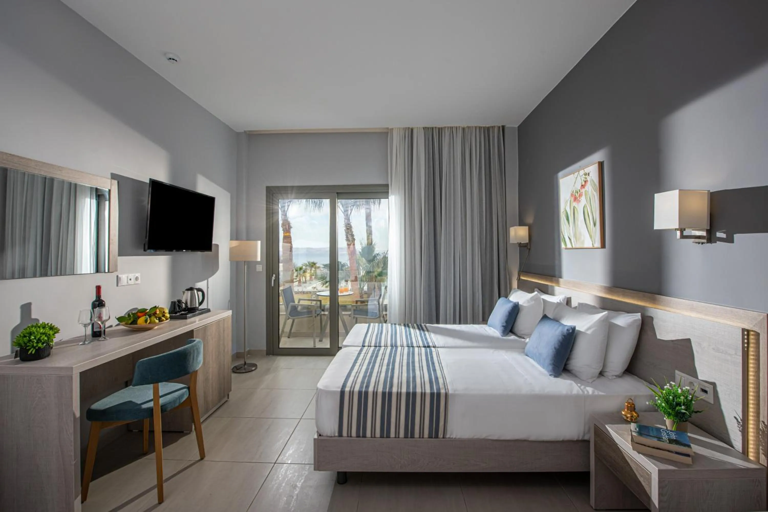 Bed in Saint George Gournes Bay