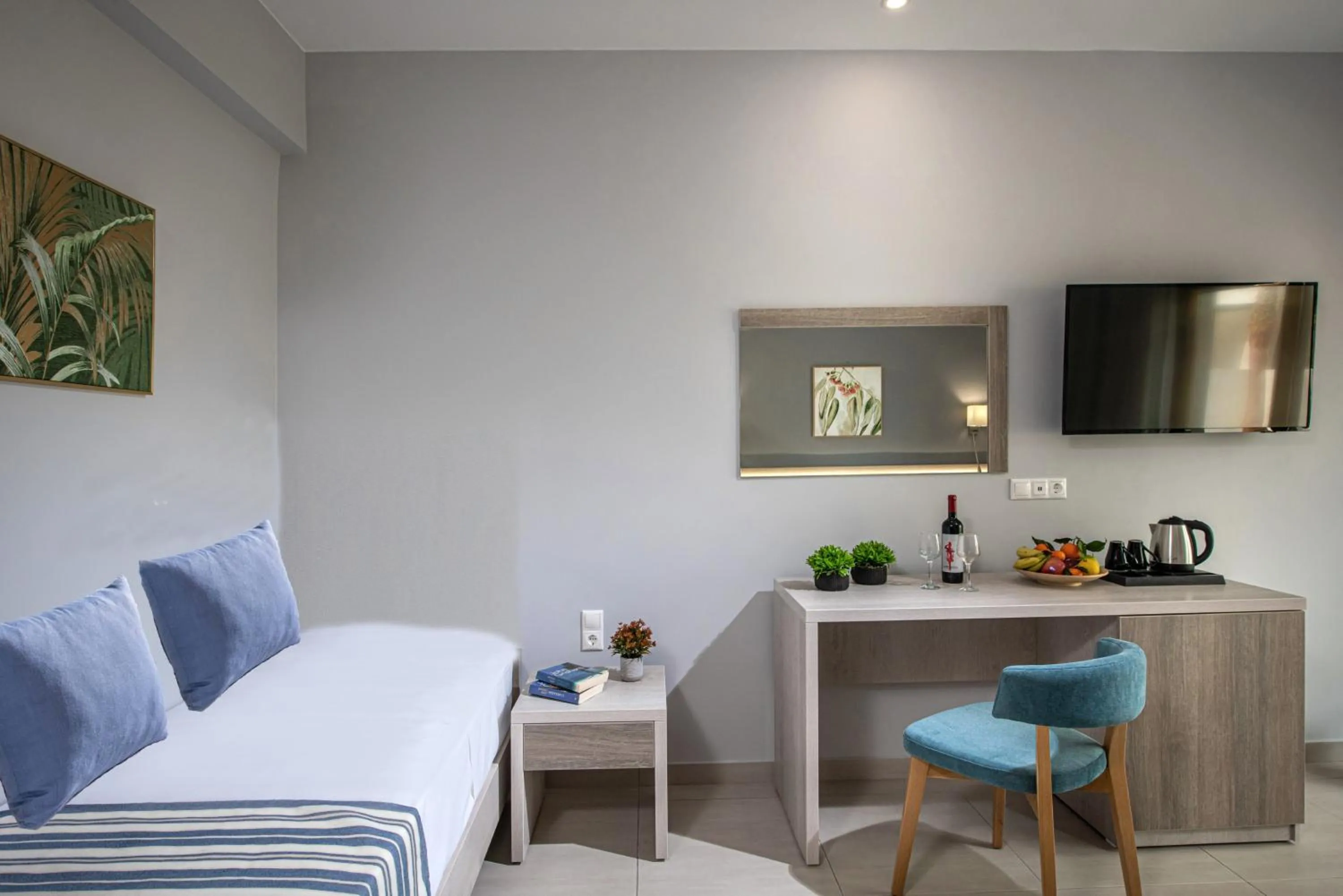 Bedroom, Bed in Saint George Gournes Bay