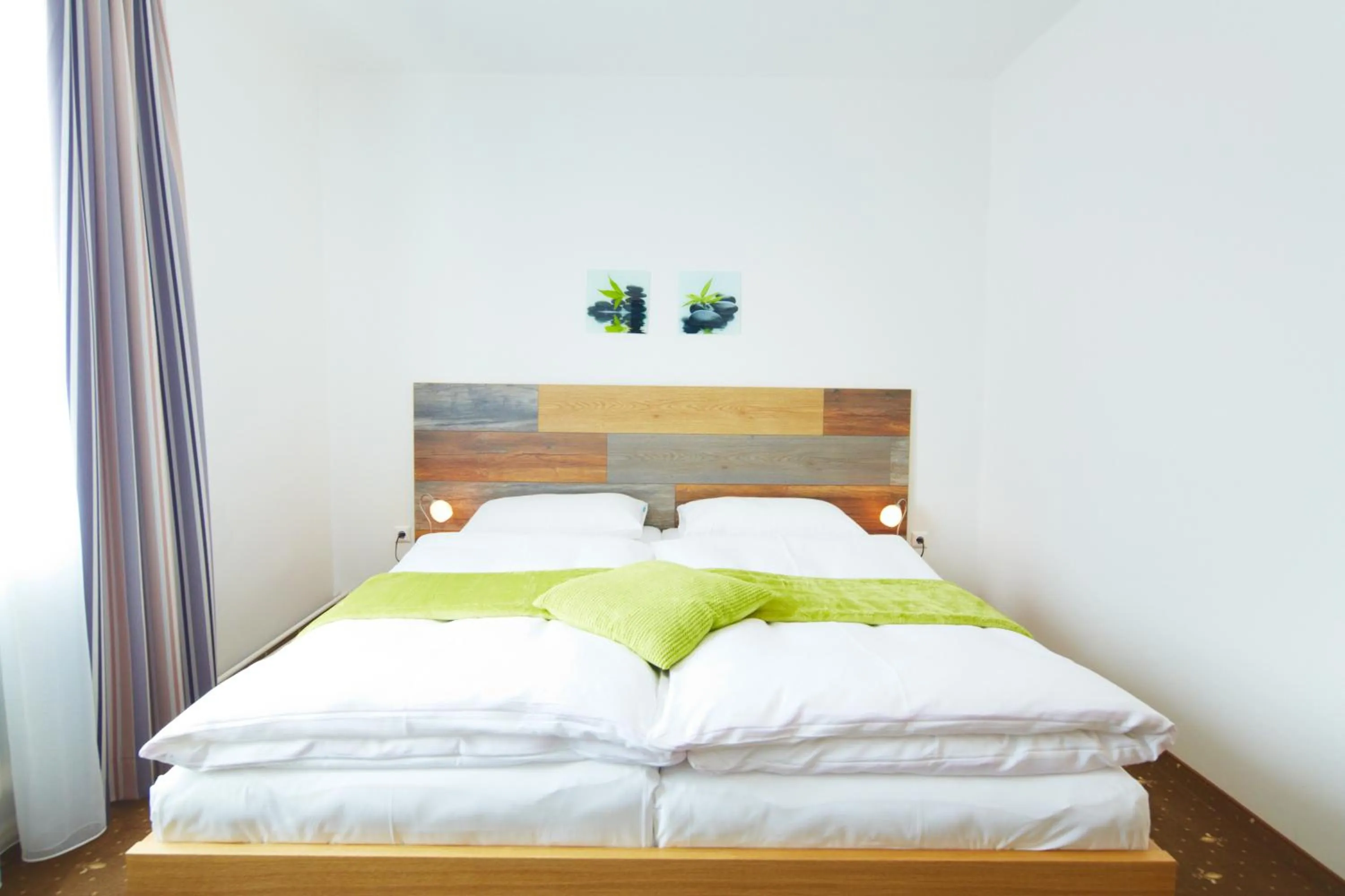 Bed in Rathauskeller Melk