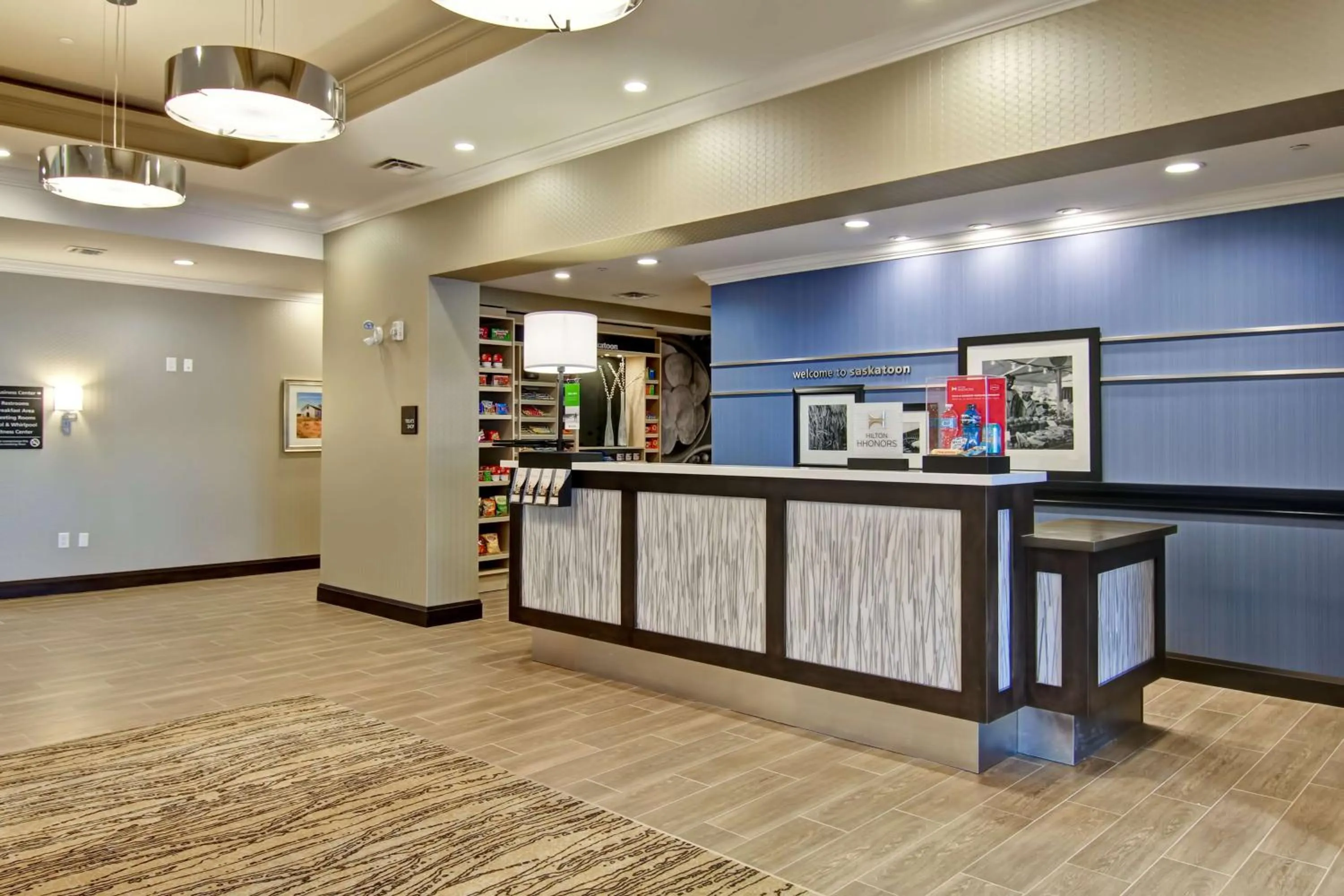 Lobby or reception in Hampton Inn & Suites by Hilton Saskatoon Airport
