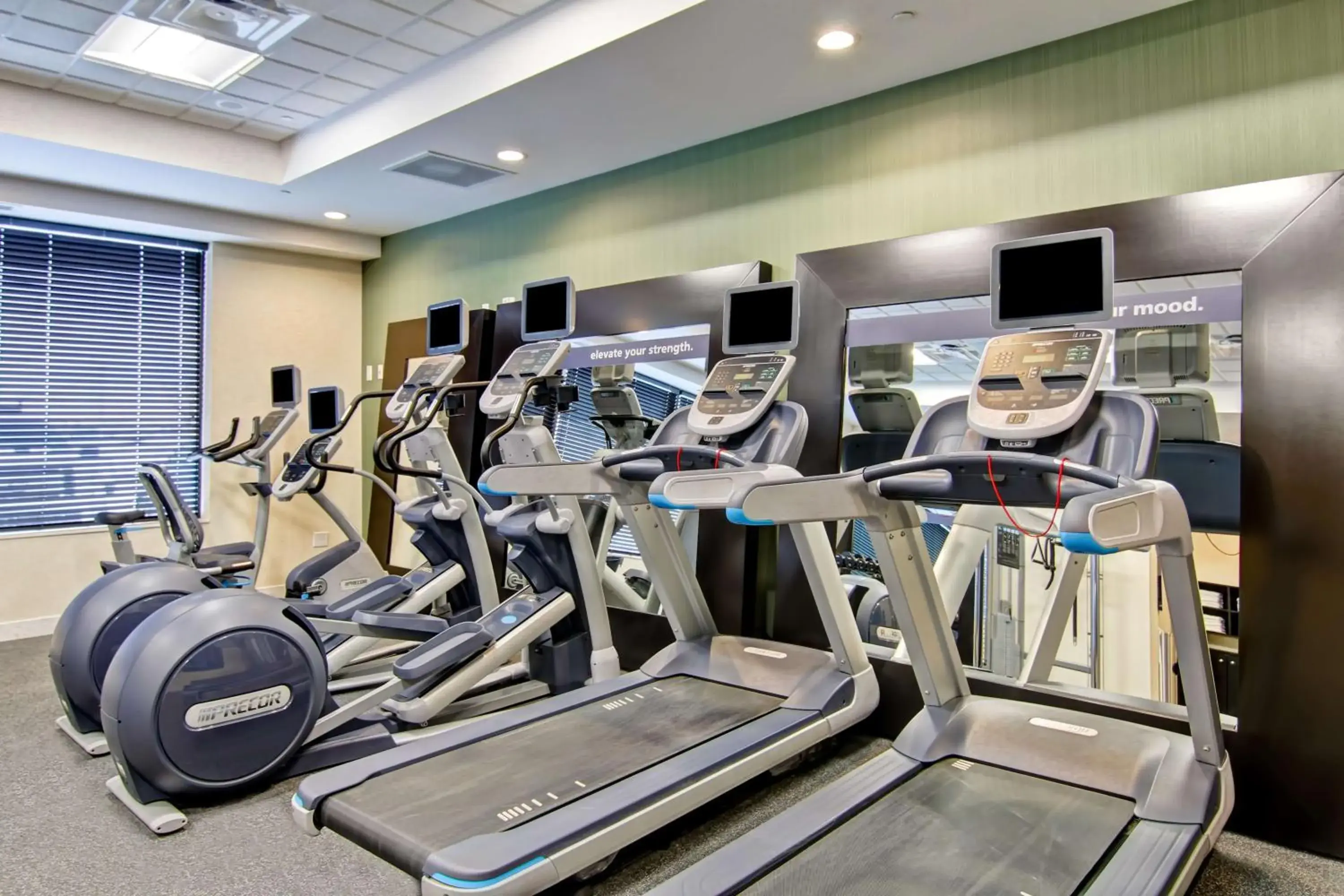 Fitness centre/facilities in Hampton Inn & Suites by Hilton Saskatoon Airport Fitness centre/facilities in Hampton Inn & Suites by Hilton Saskatoon Airport