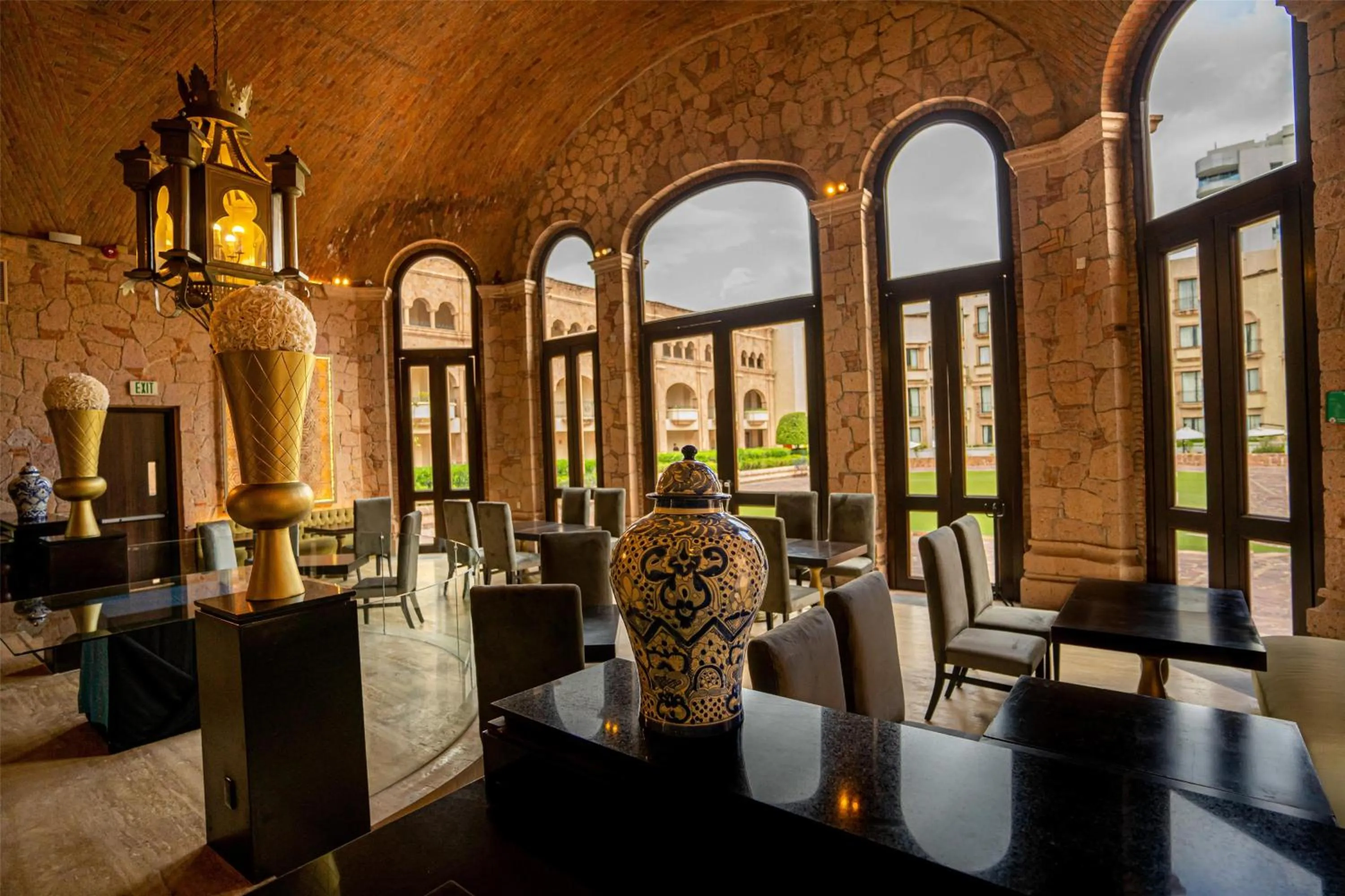 Restaurant/places to eat in Hilton San Luis Potosi