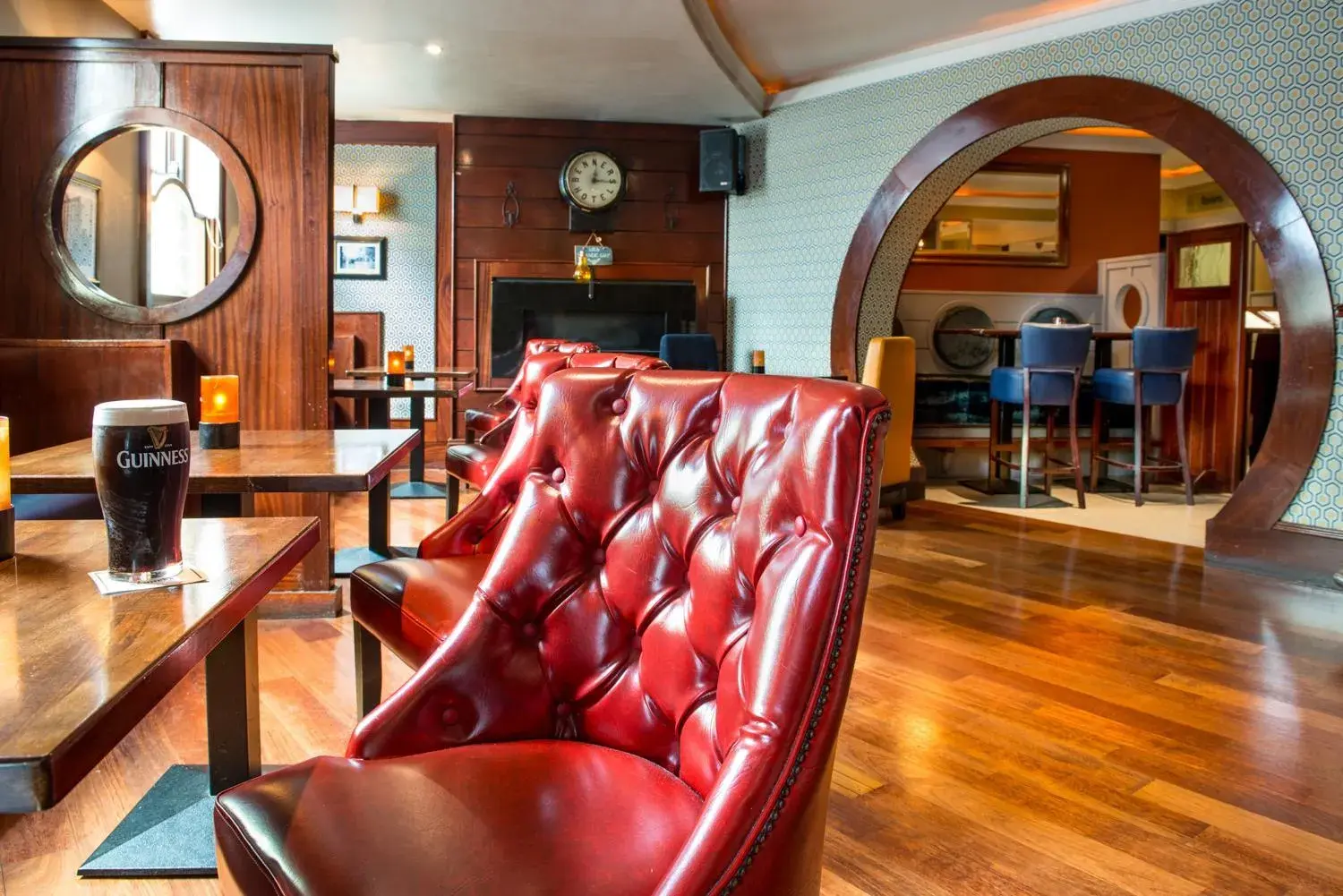 Lounge or bar in Tralee Benners Hotel Lounge or bar in Tralee Benners Hotel