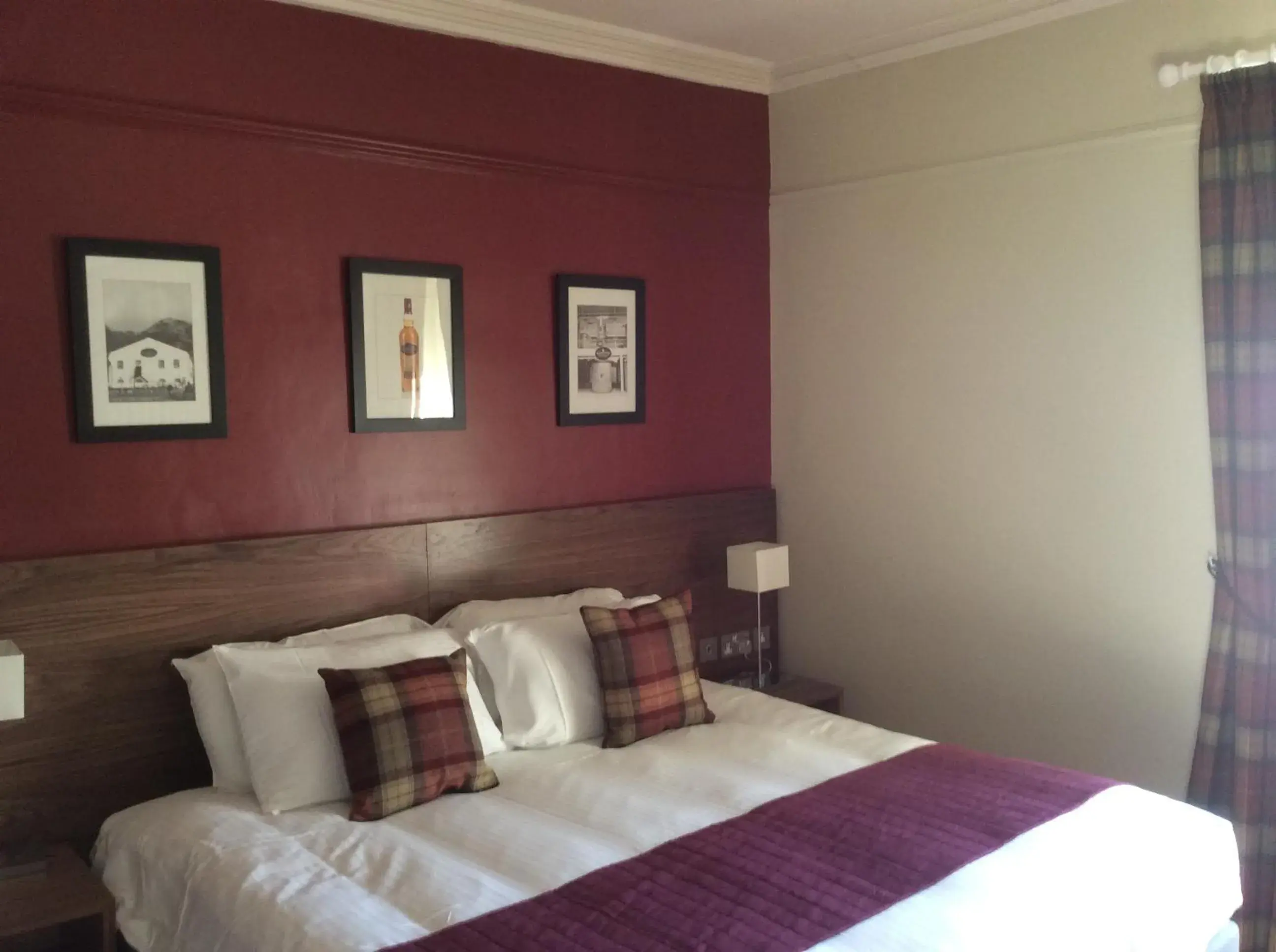 Double Room - single occupancy in Eagle Hotel Double Room - single occupancy in Eagle Hotel